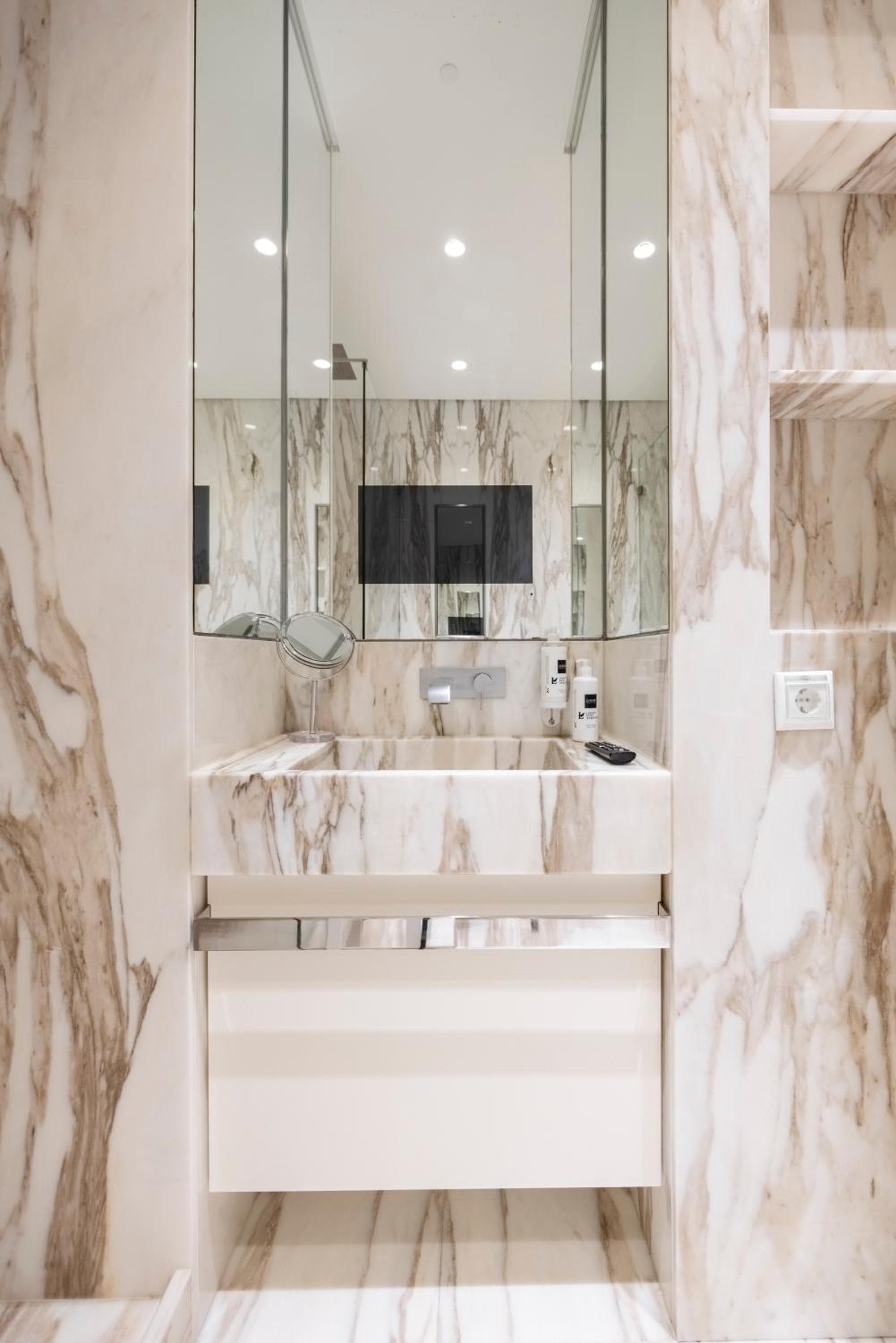 Chiado Camões Apartments | Lisbon Best Apartments — 23
