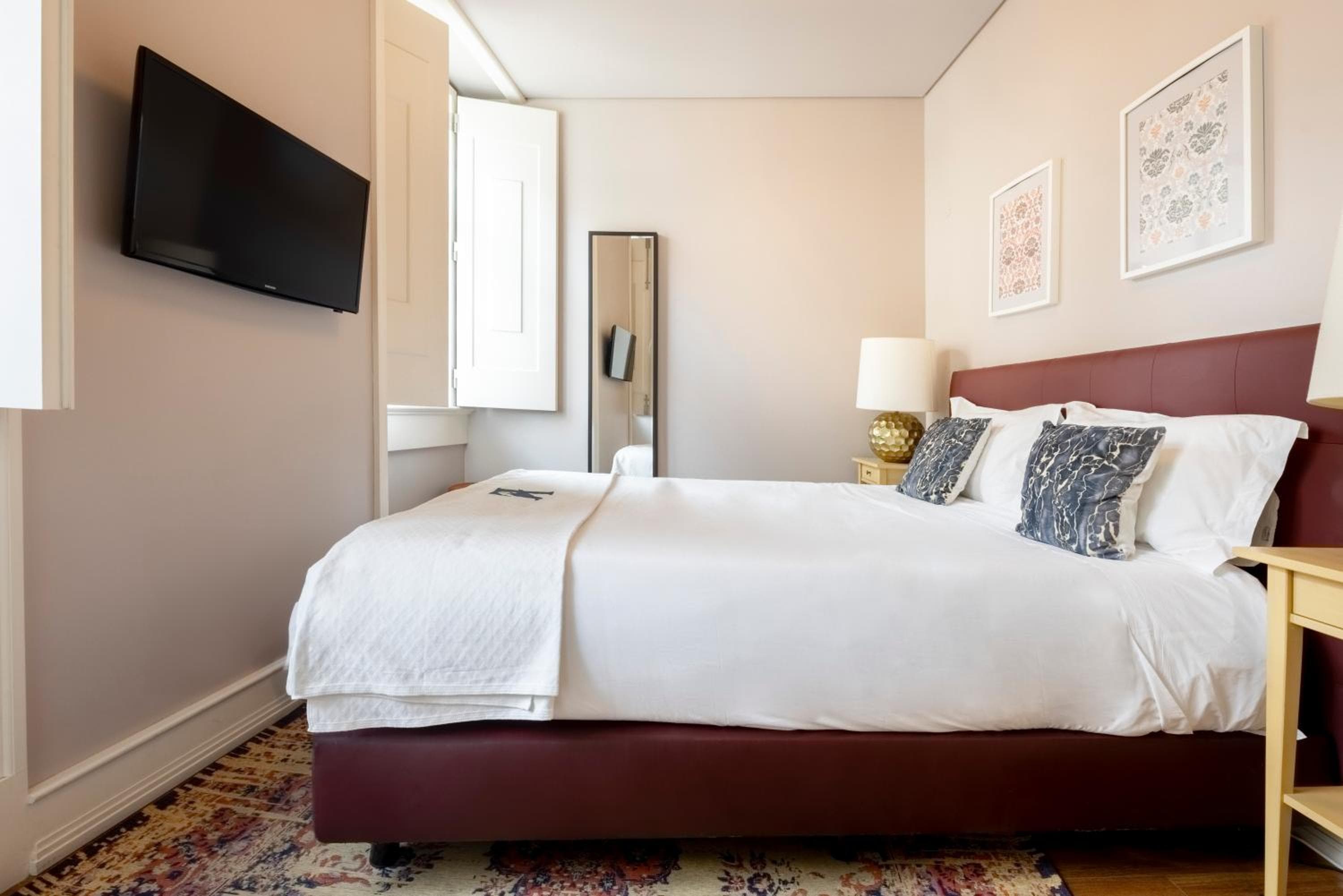 Chiado Camões Apartments | Lisbon Best Apartments — 4