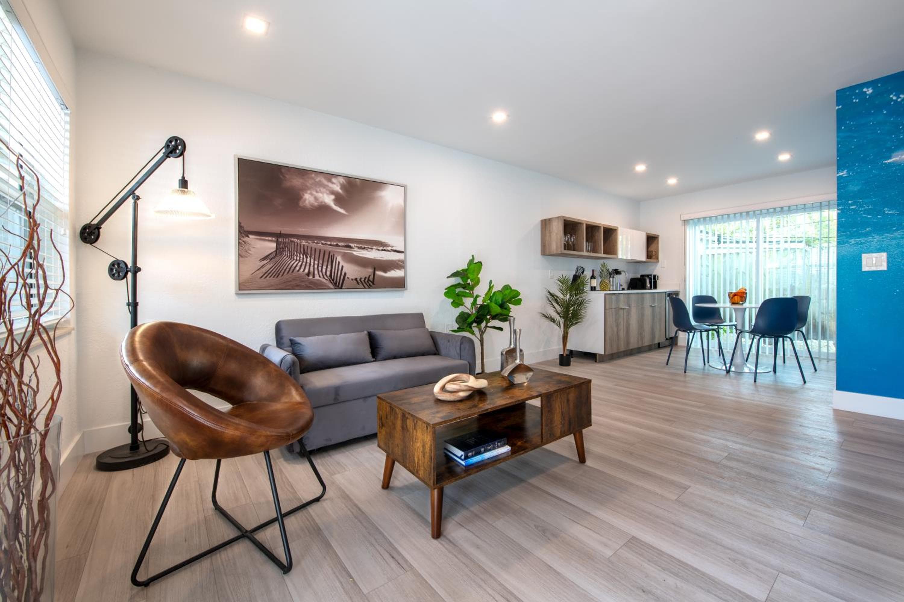 The Lauderdale Boutique Hotel — 10