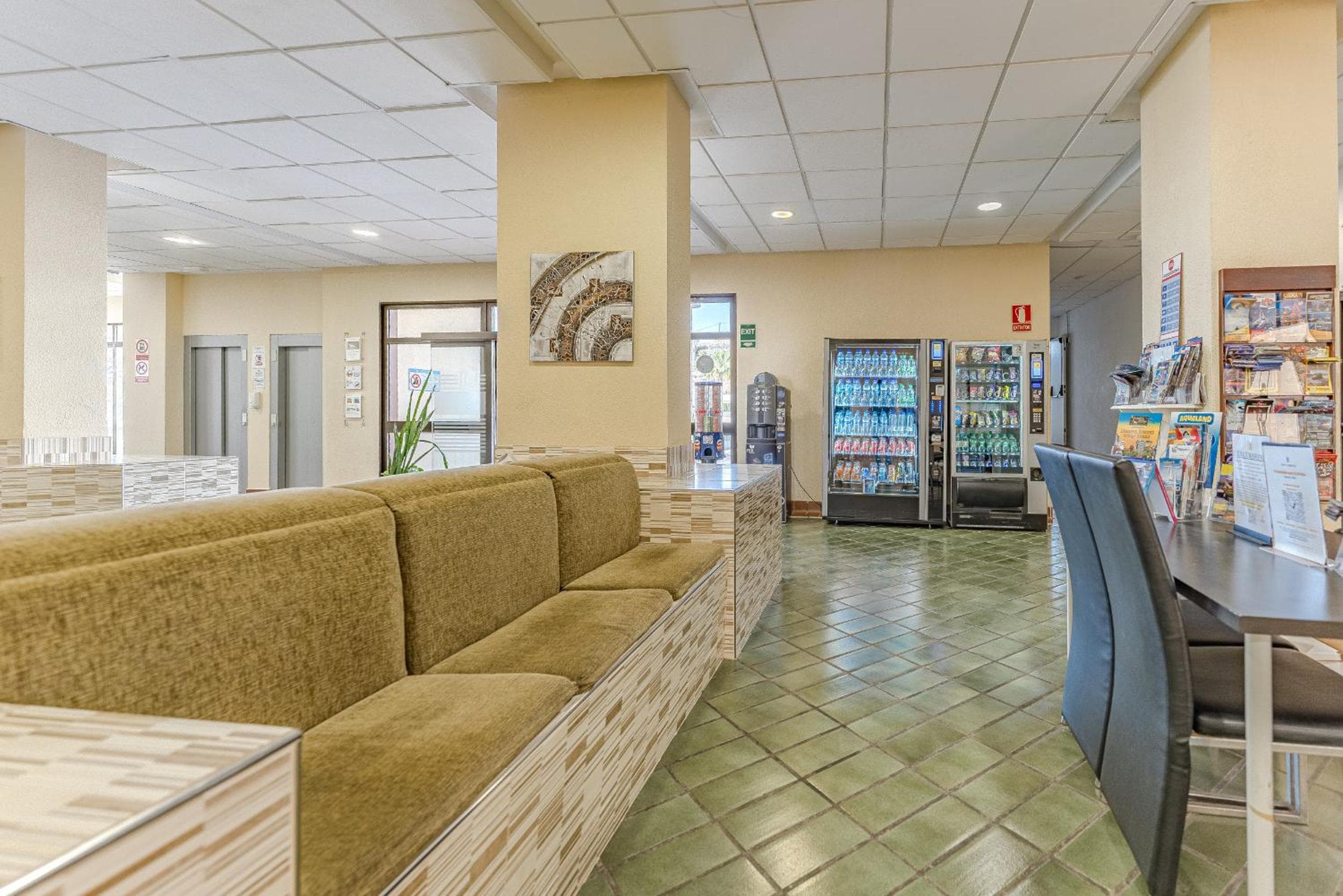 Amplio dúplex en Los Cristianos by AltamarHomes — 3