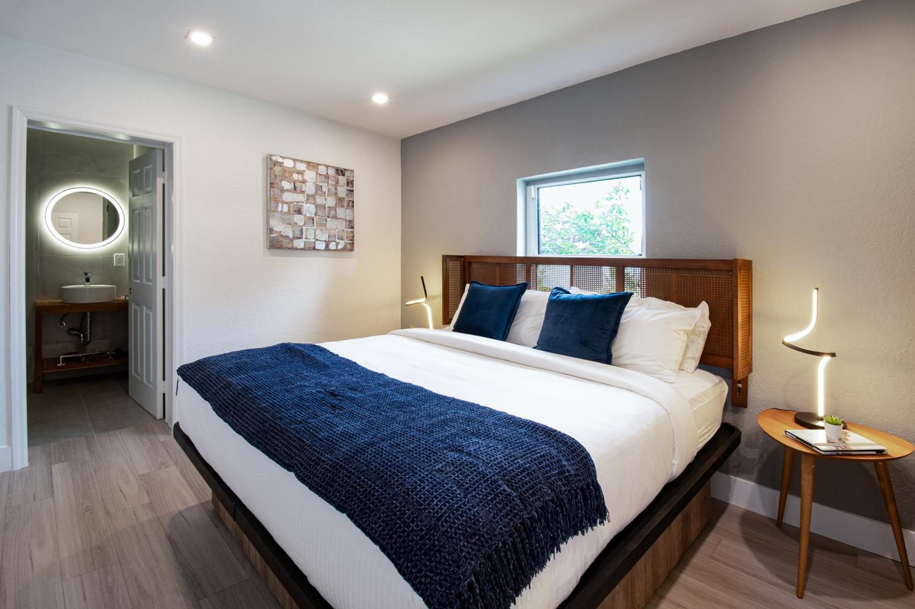 The Lauderdale Boutique Hotel — 3