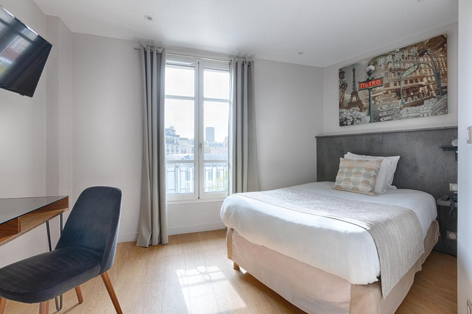 Hotel de France Invalides — 26