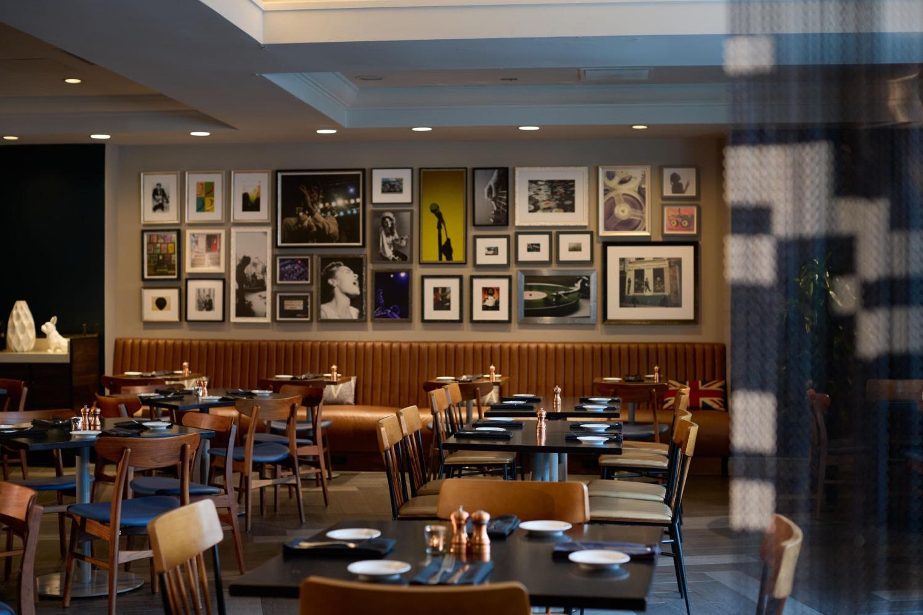 Renaissance Los Angeles Airport Hotel — 3