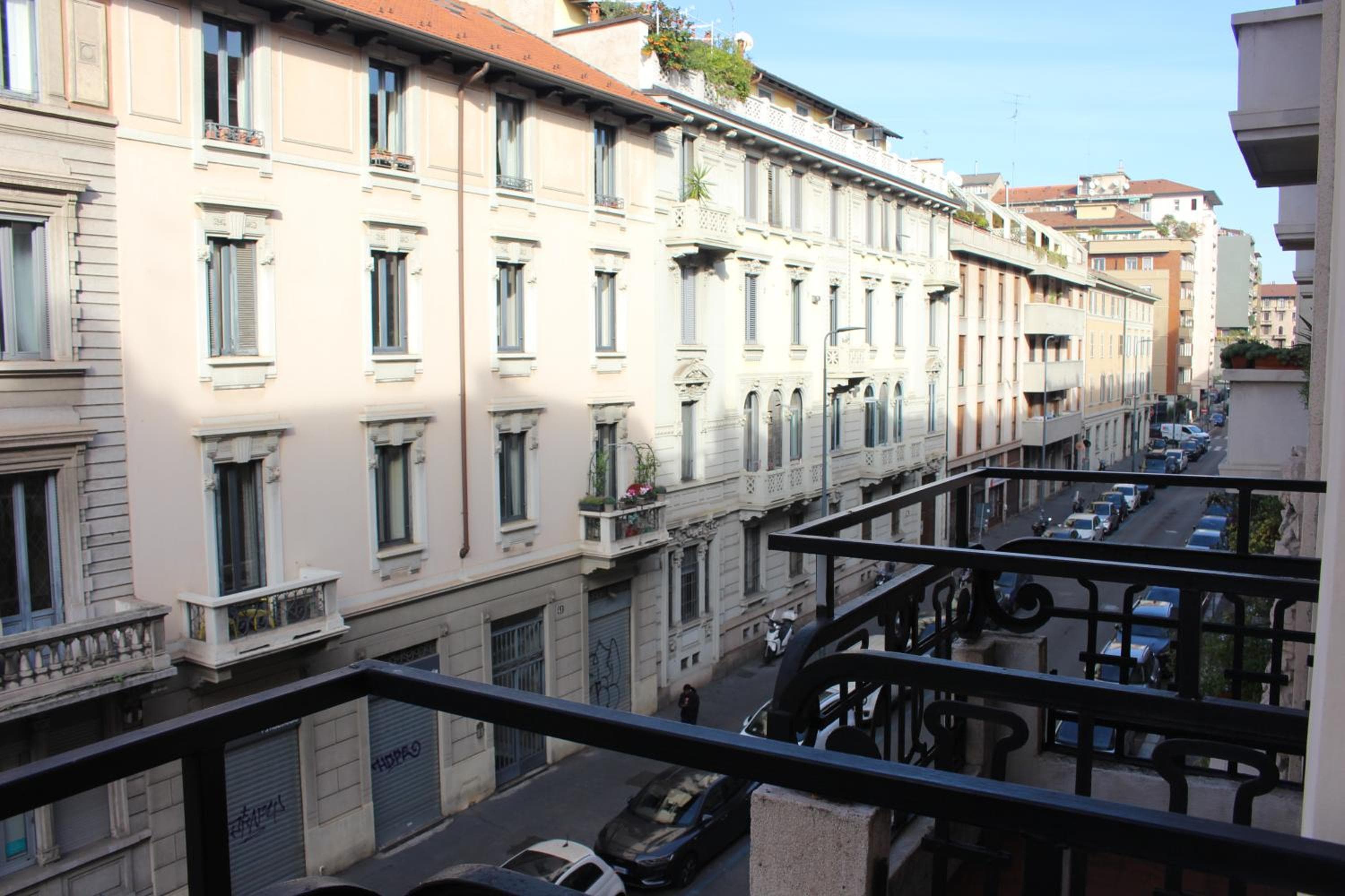 Club Hotel — 10