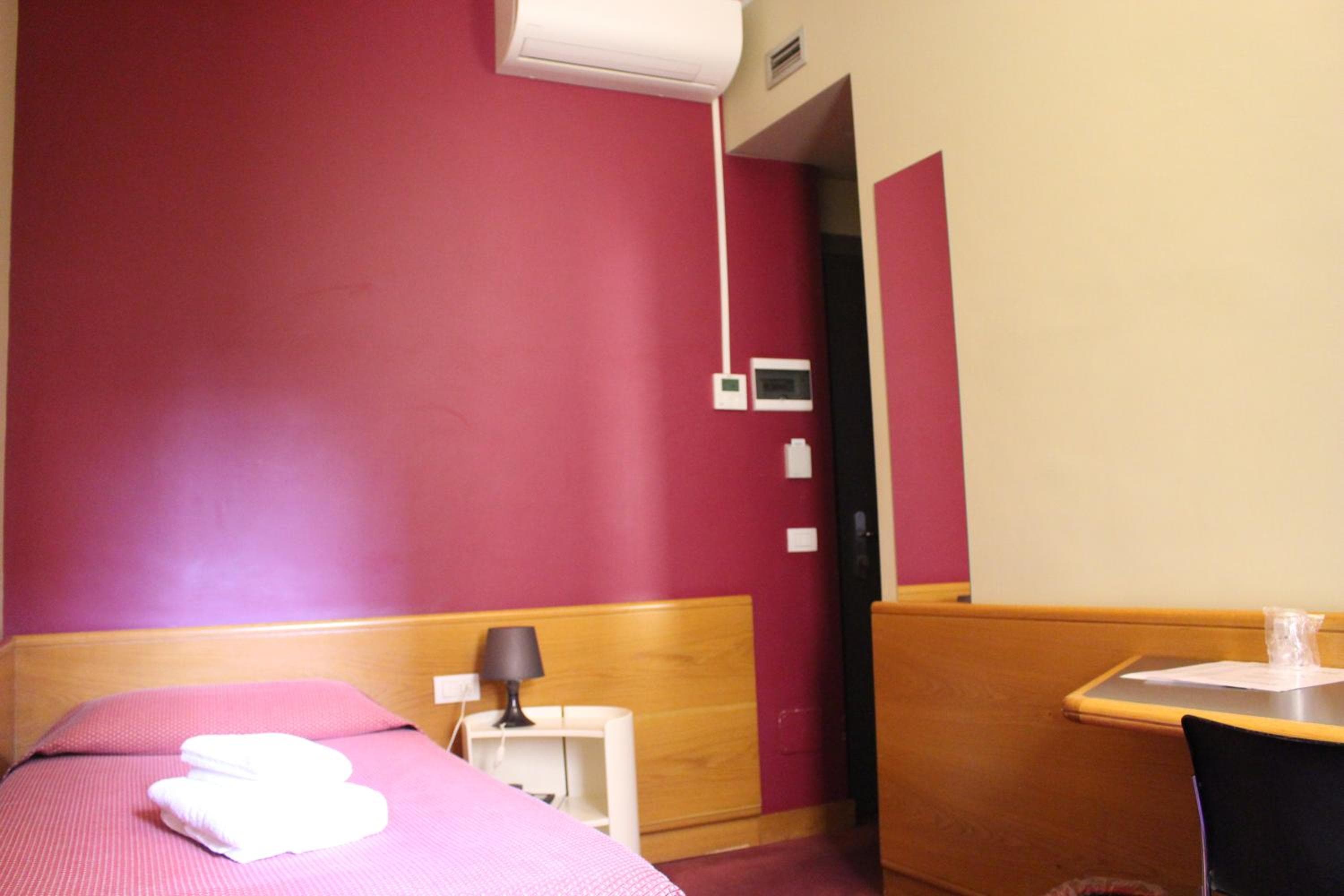 Club Hotel — 26