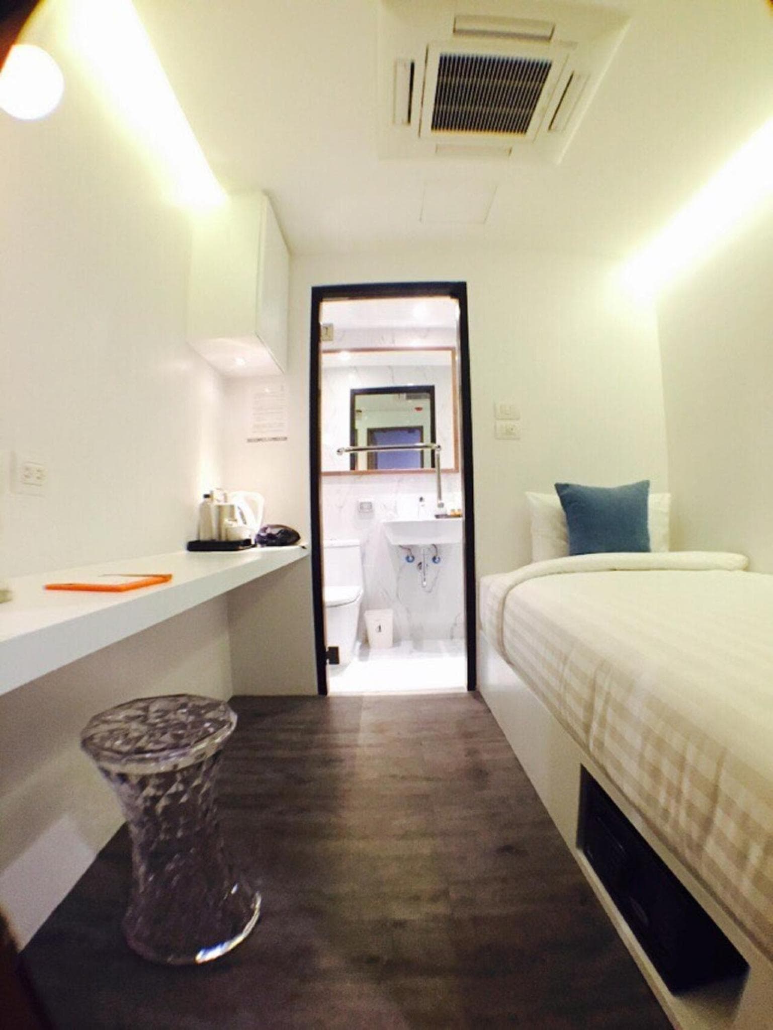 S Box Sukhumvit Hotel - SHA Extra Plus — 26