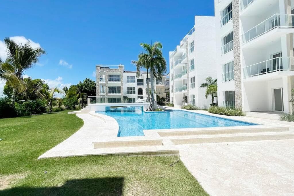 Apartamento de 2 Dormitorios en Hard Rock Golf — 3