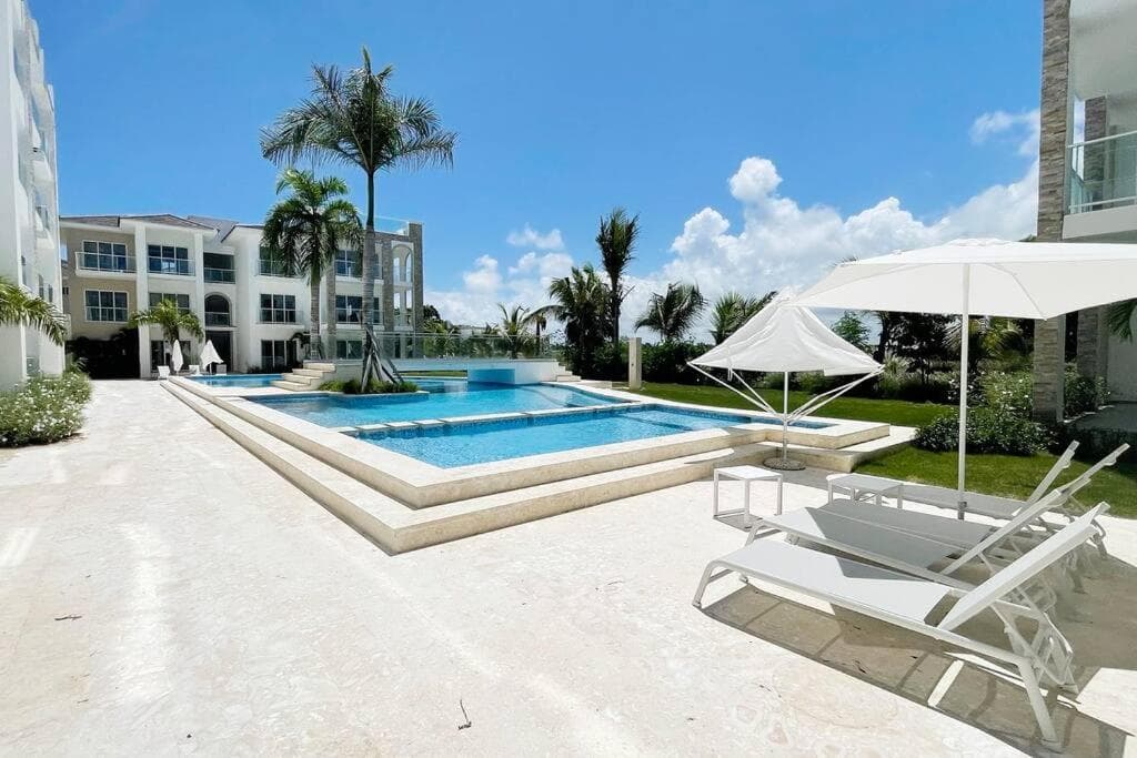 Apartamento de 2 Dormitorios en Hard Rock Golf — 24