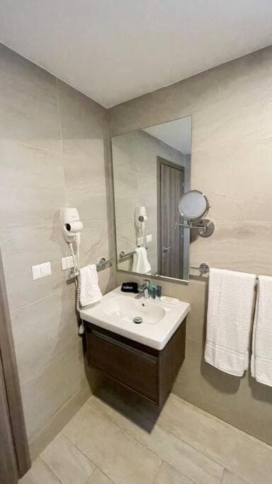 Apartamento de 2 Dormitorios en Hard Rock Golf — 28