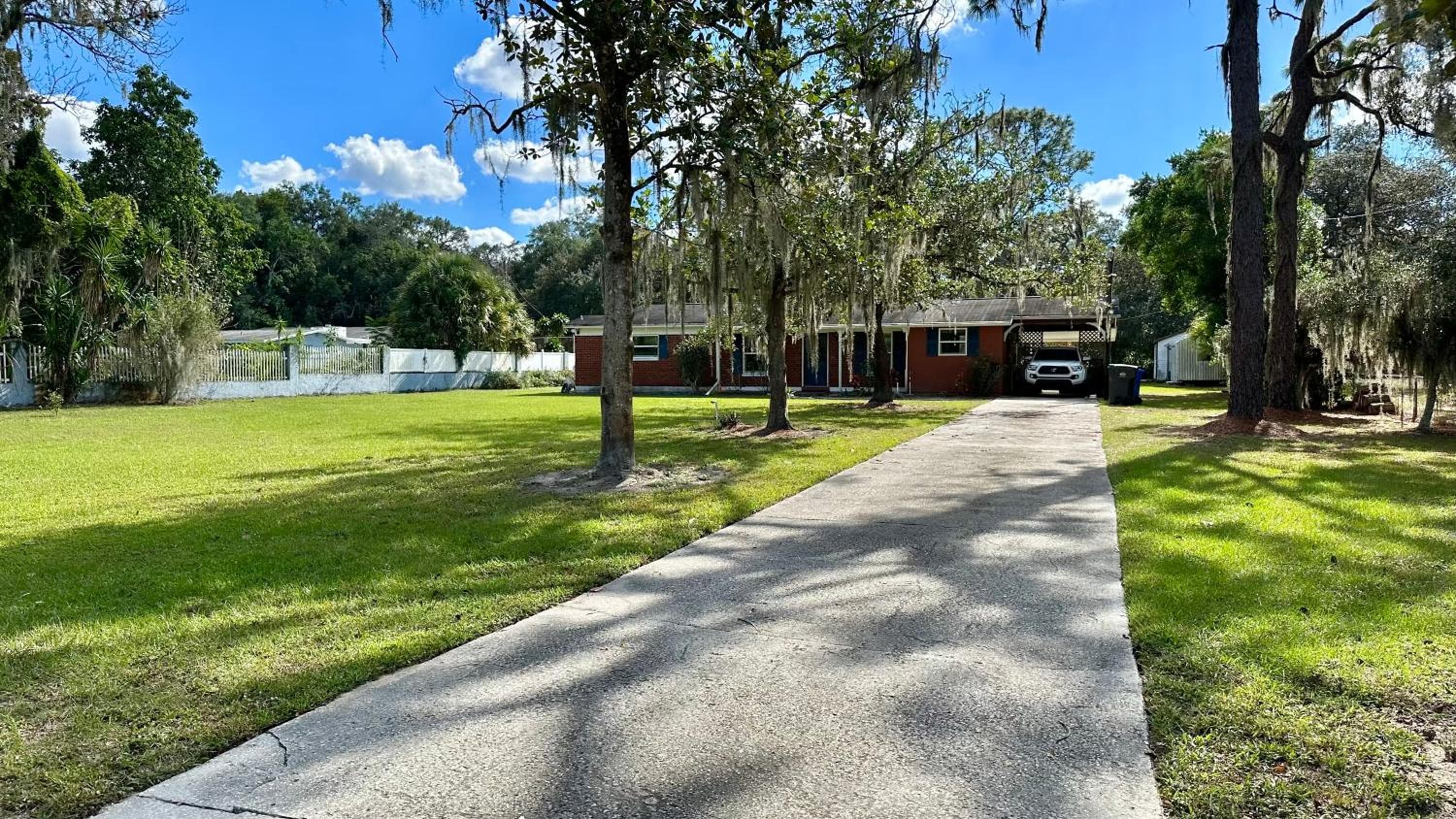 Cozy Rooms near Busch Gardens — 18