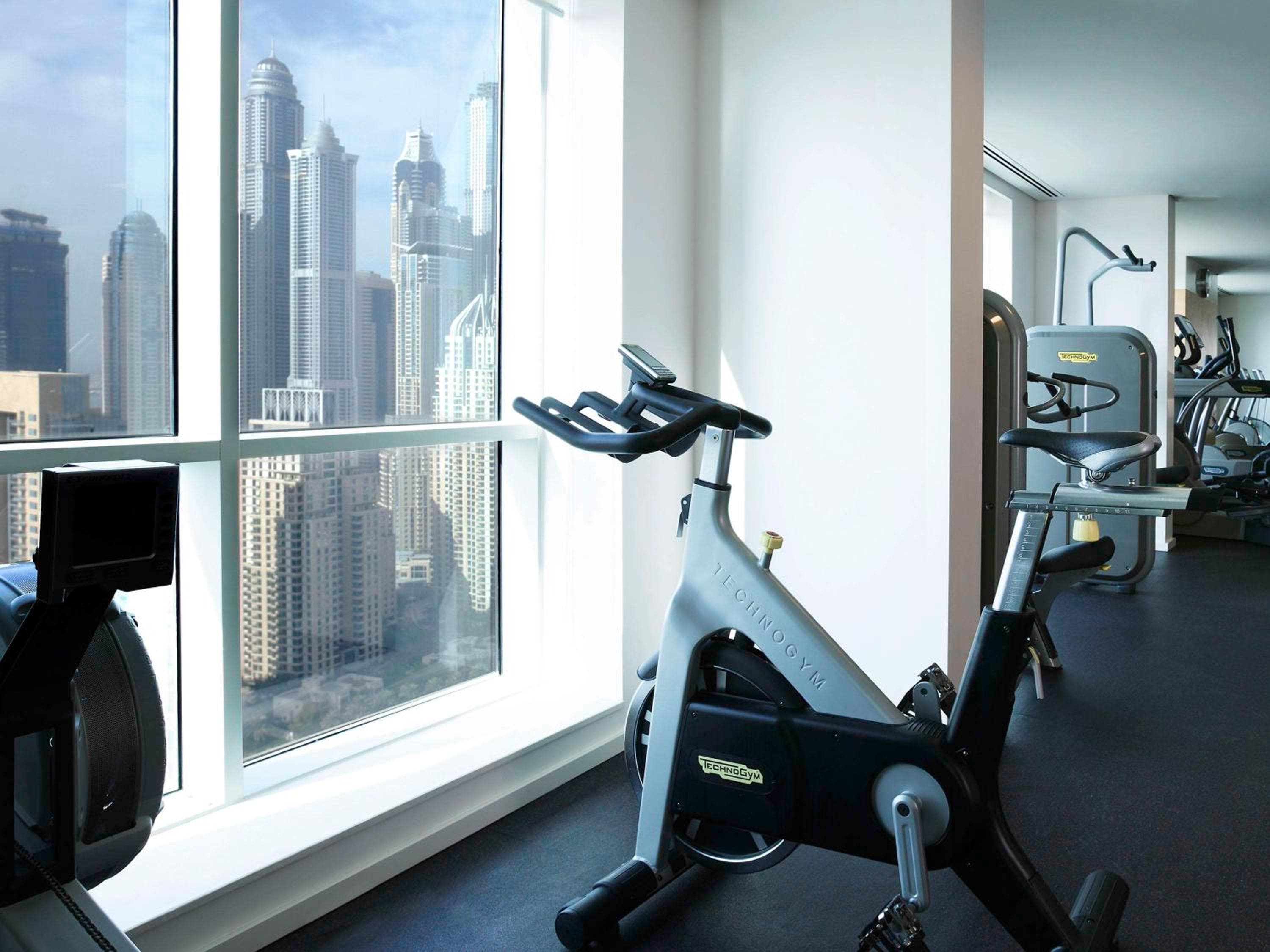 Pullman Dubai Jumeirah Lakes Towers — 3