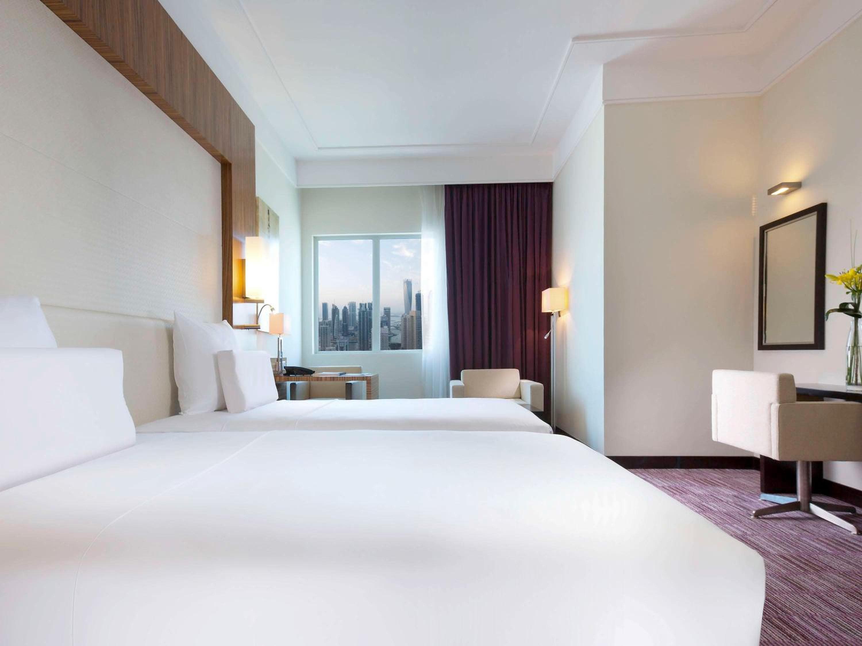 Pullman Dubai Jumeirah Lakes Towers — 11
