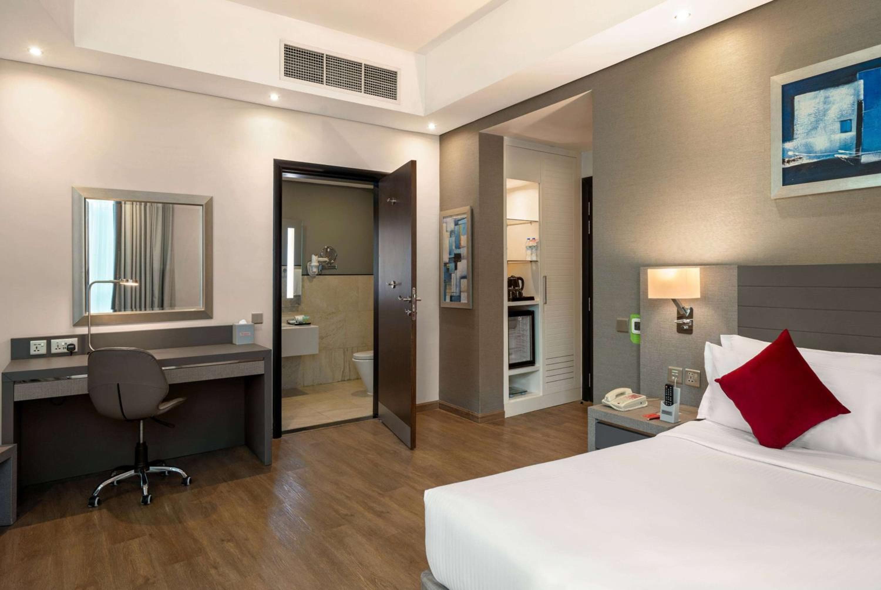 Ramada by Wyndham Dubai Barsha Heights — 15