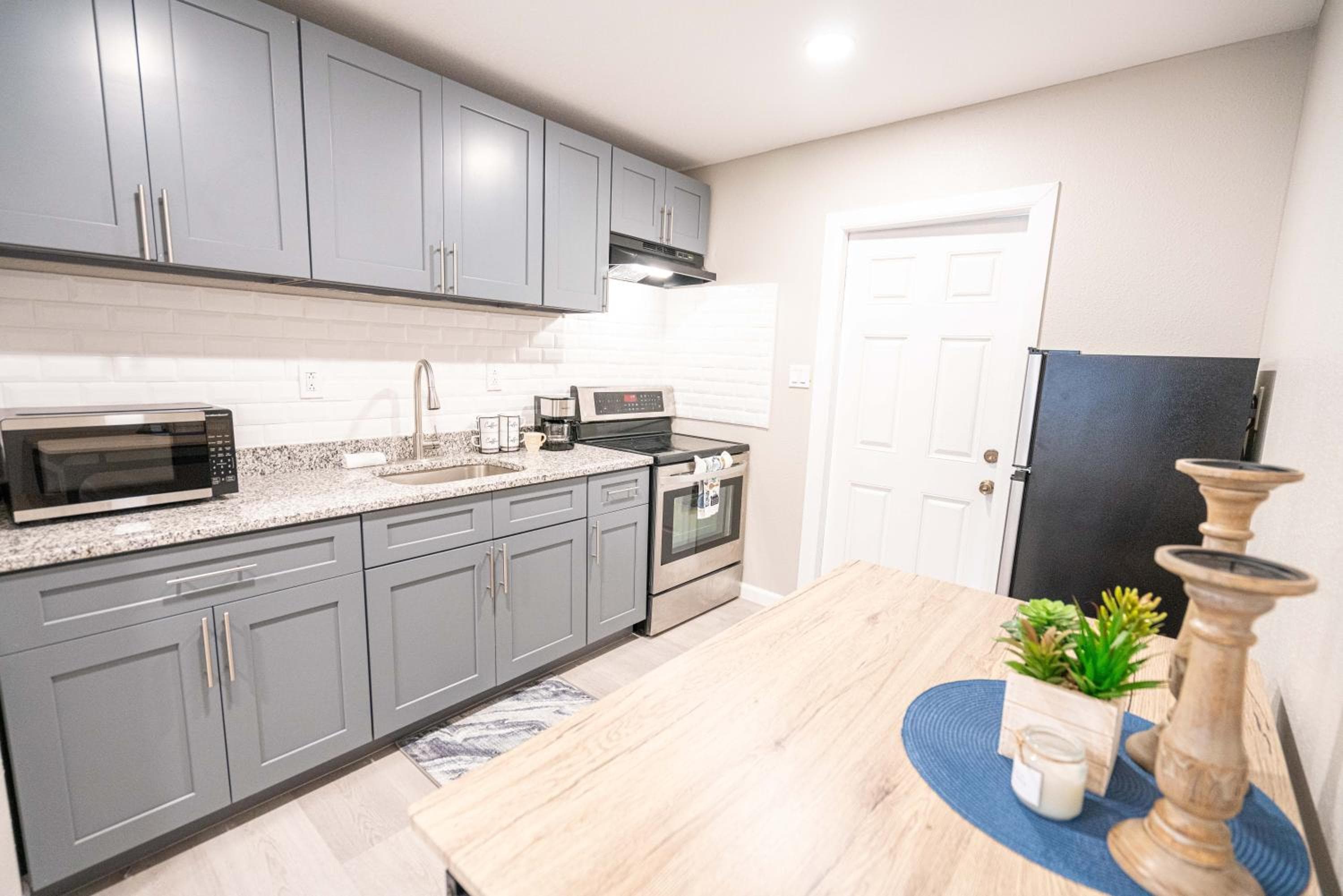 UNIVERSITY SERENITY SUITES — 13