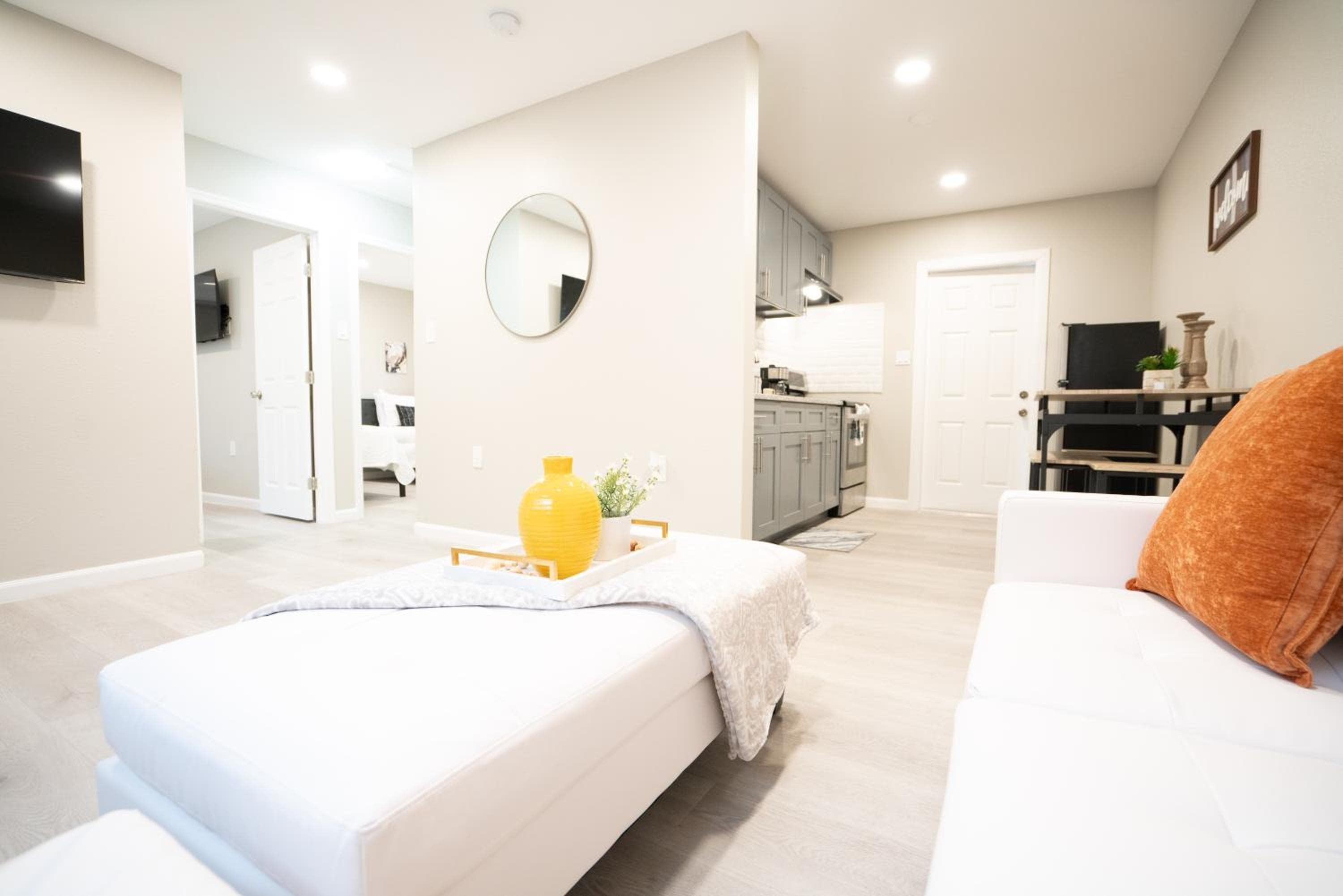 UNIVERSITY SERENITY SUITES — 11