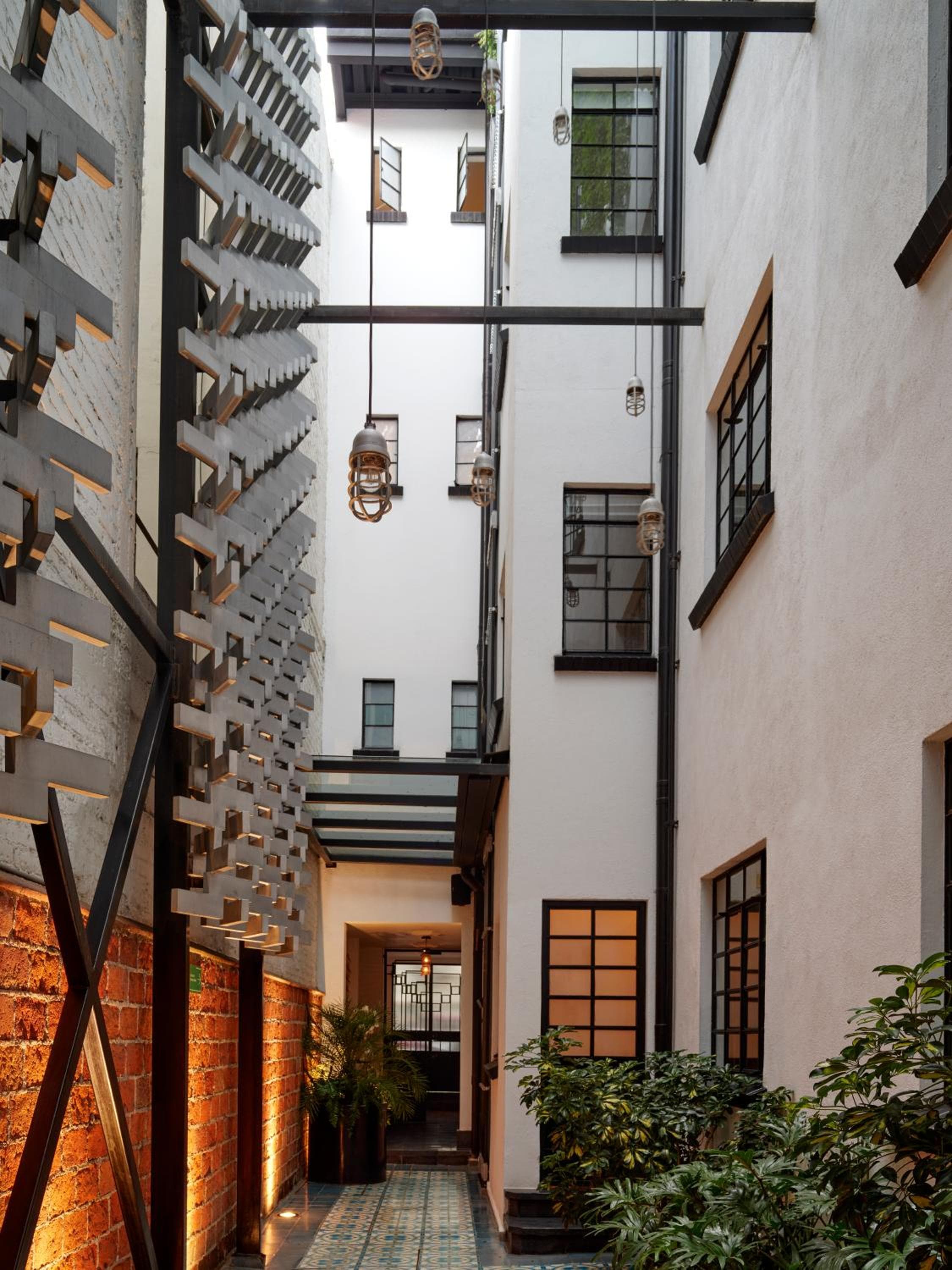 Casa Decu — 21