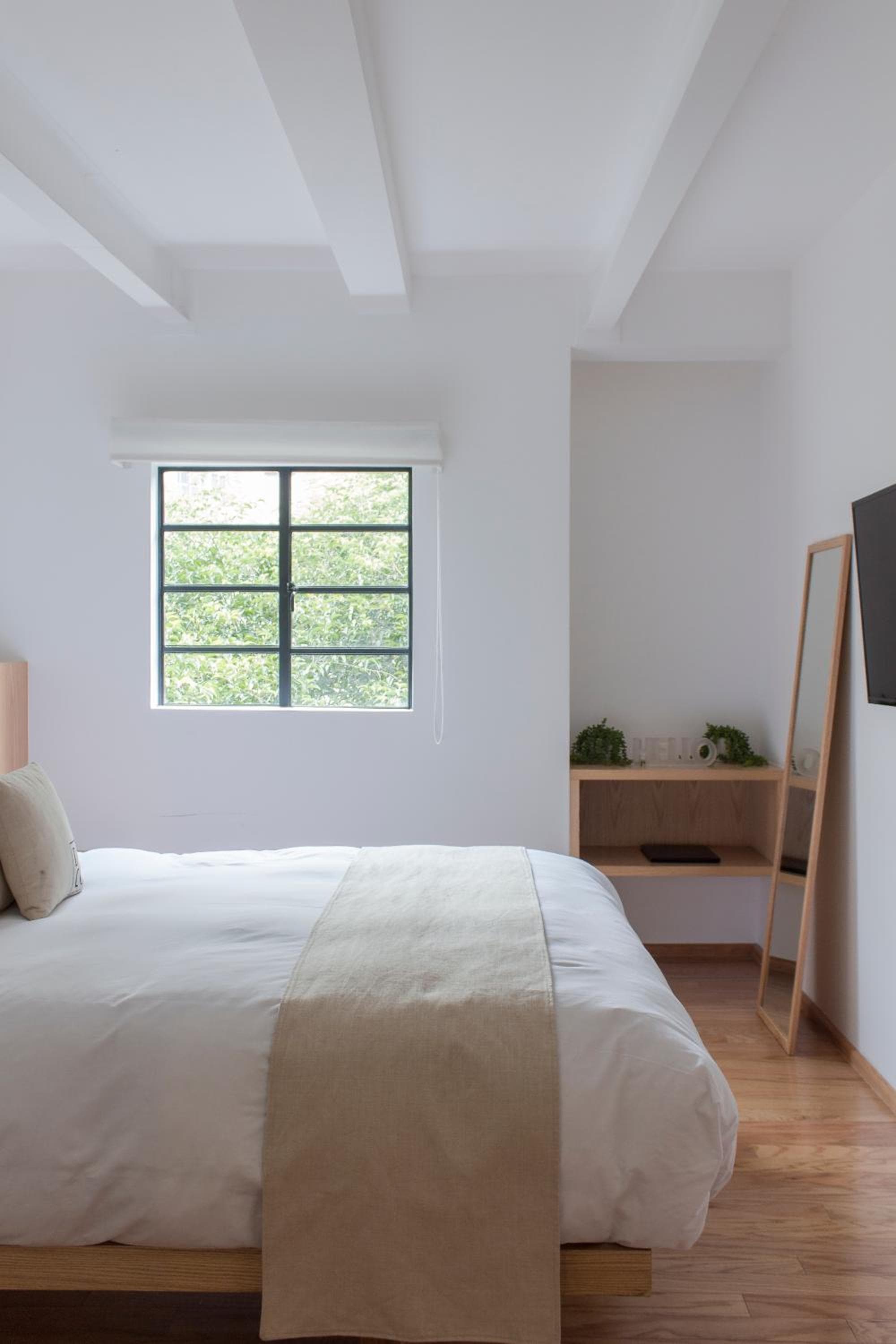 Casa Decu — 24