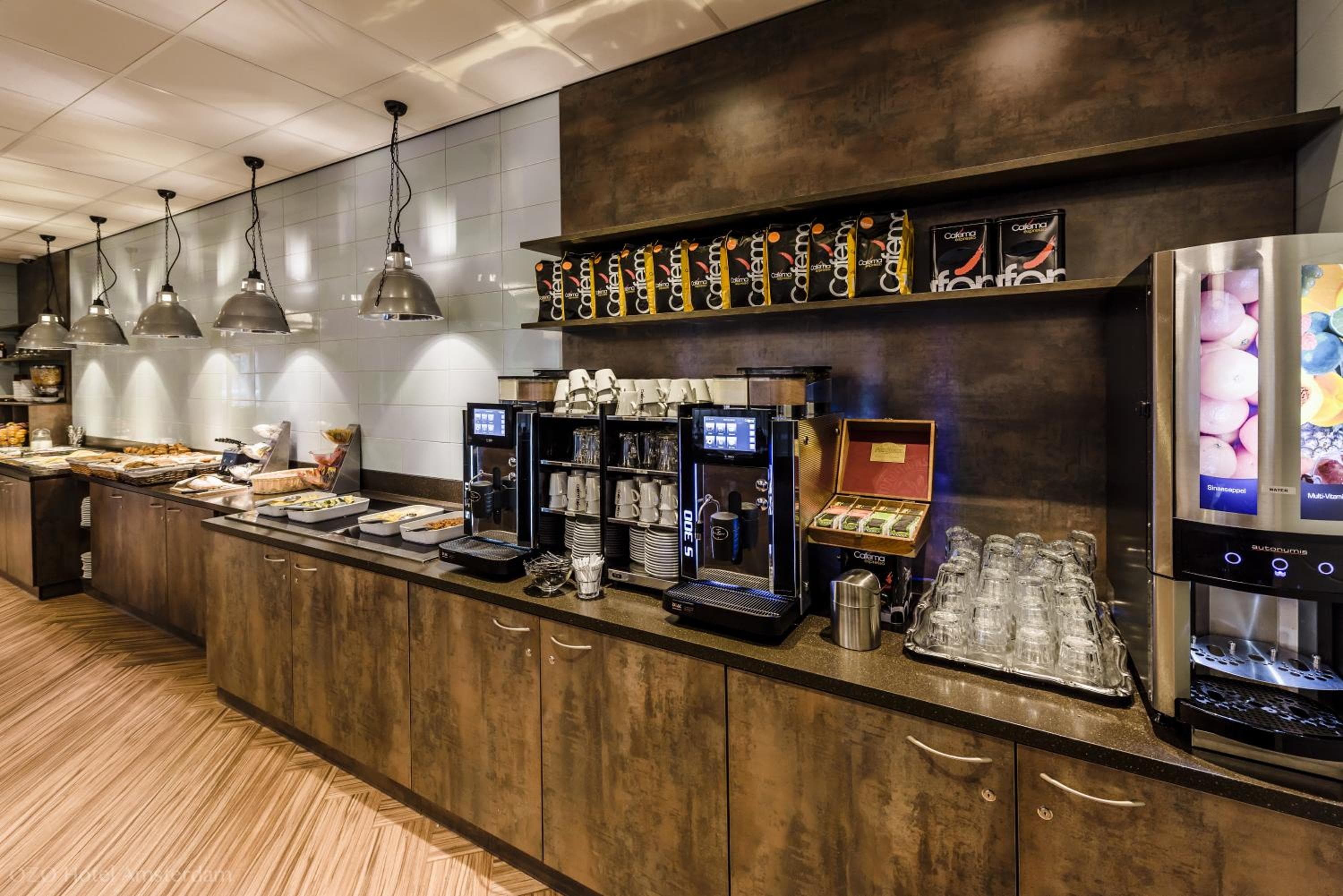 OZO Hotels Arena Amsterdam — 21