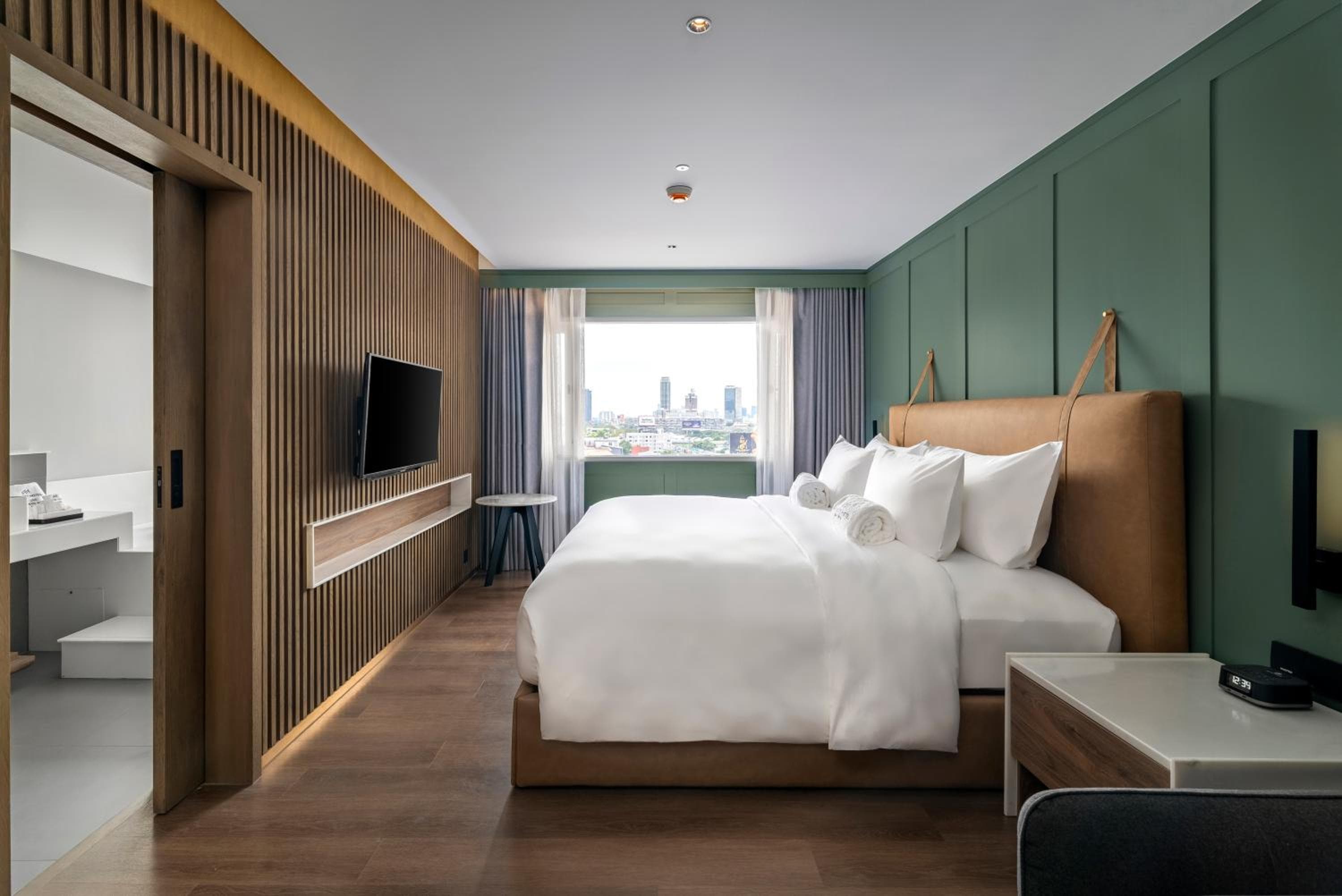 Maison Hotel Bangkok — 28