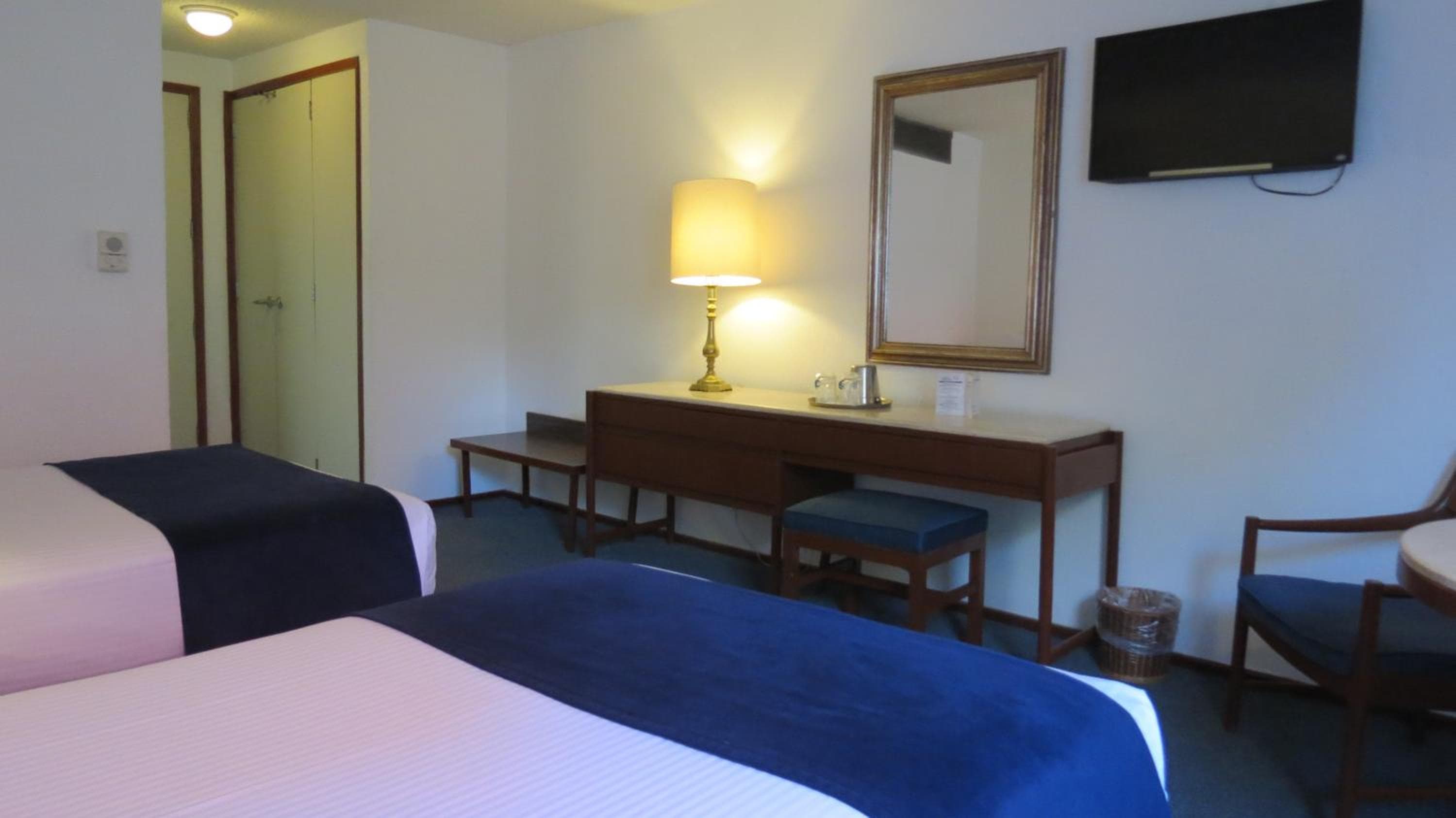 Hotel Brístol — 28