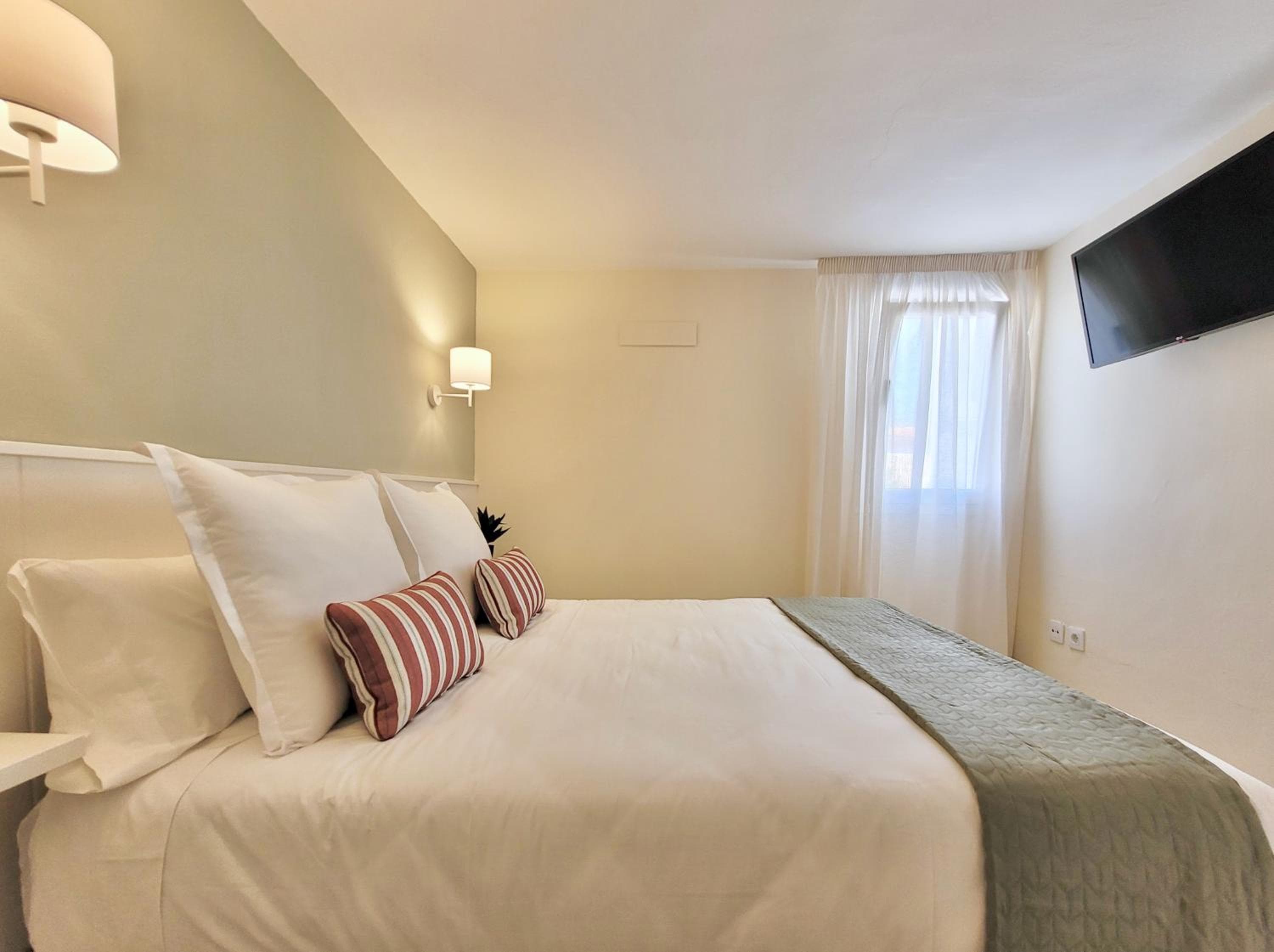 Club Apartments by Grupo Compostelana 7 — 4