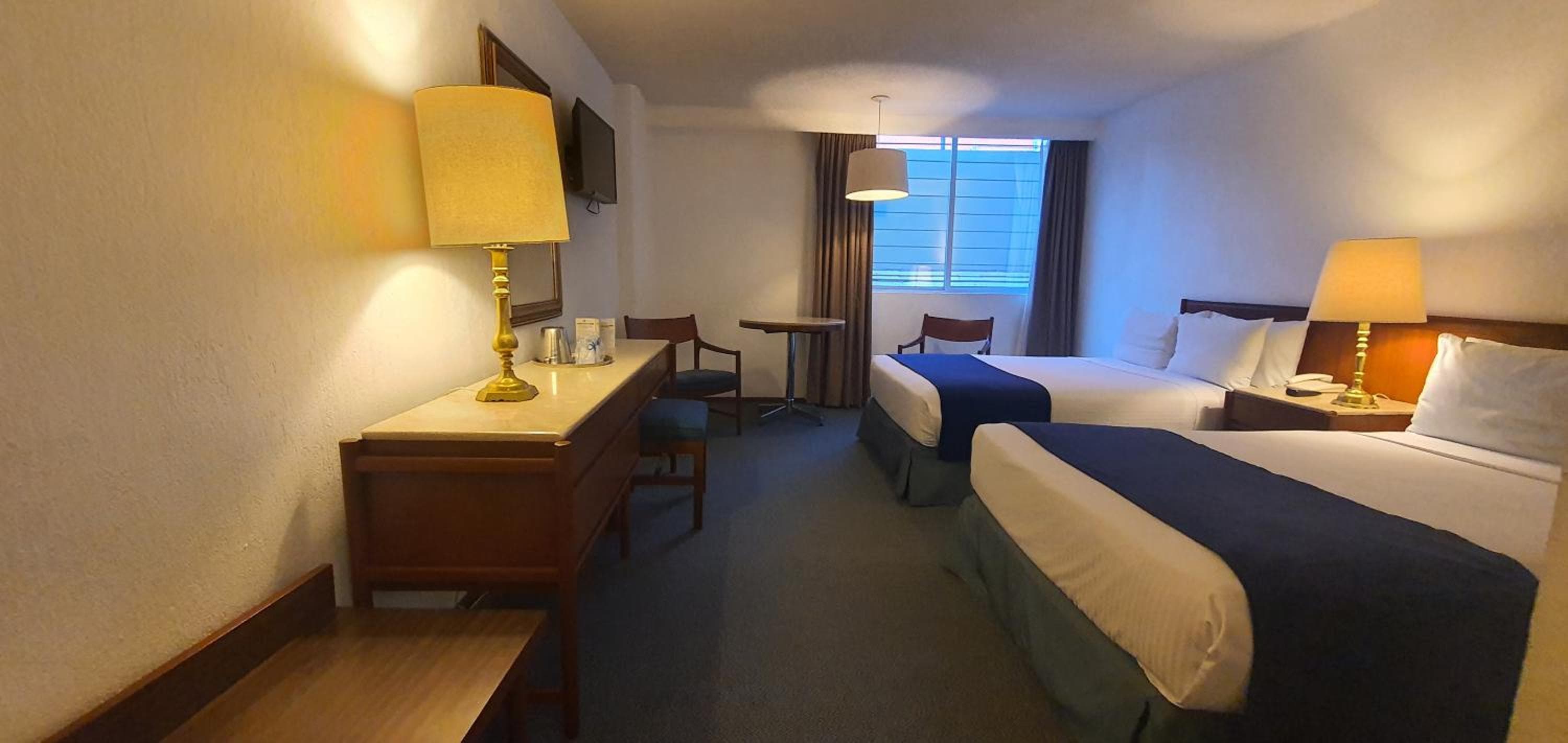 Hotel Bristol — 7