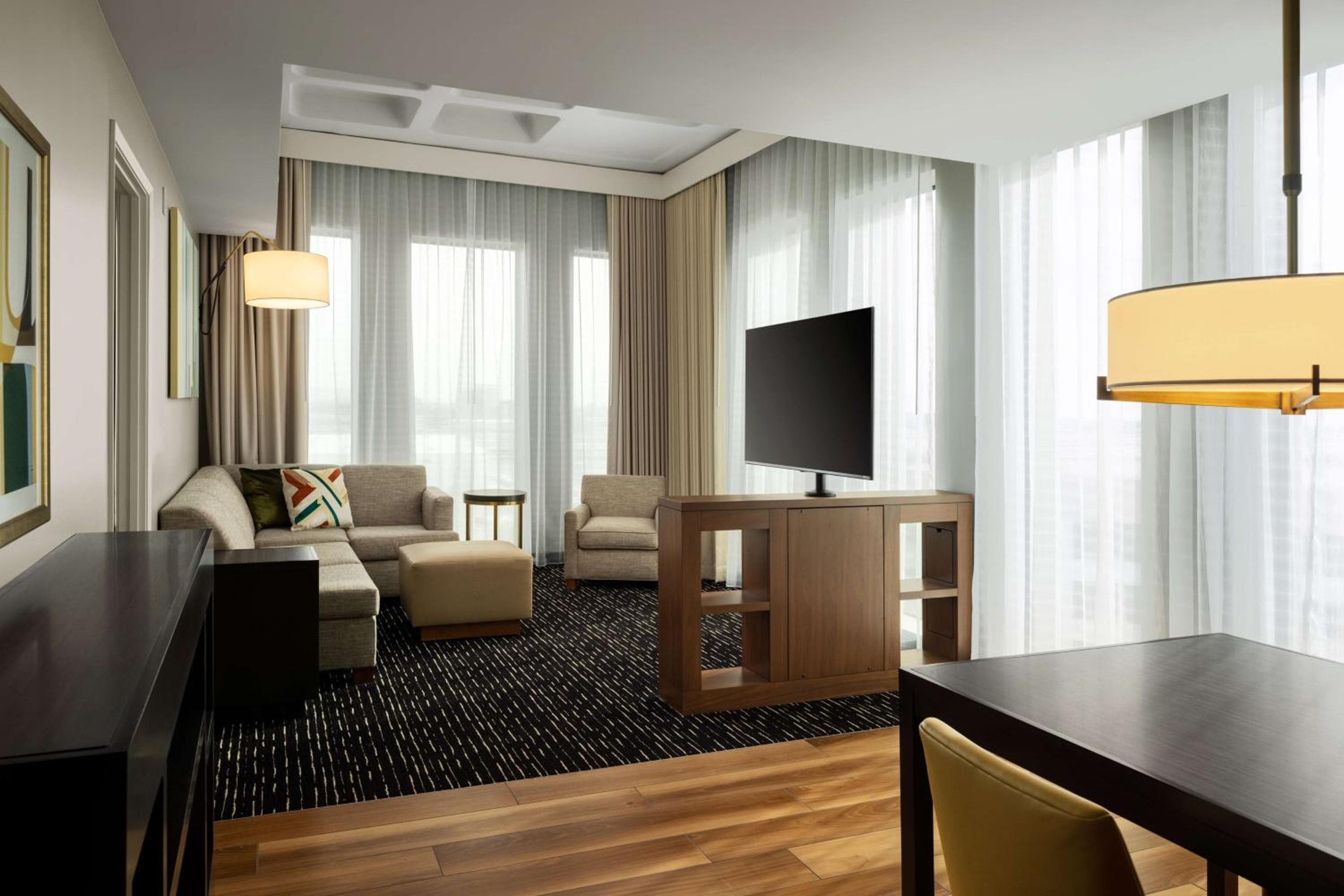 Hyatt Place LAX/Century BLVD — 8