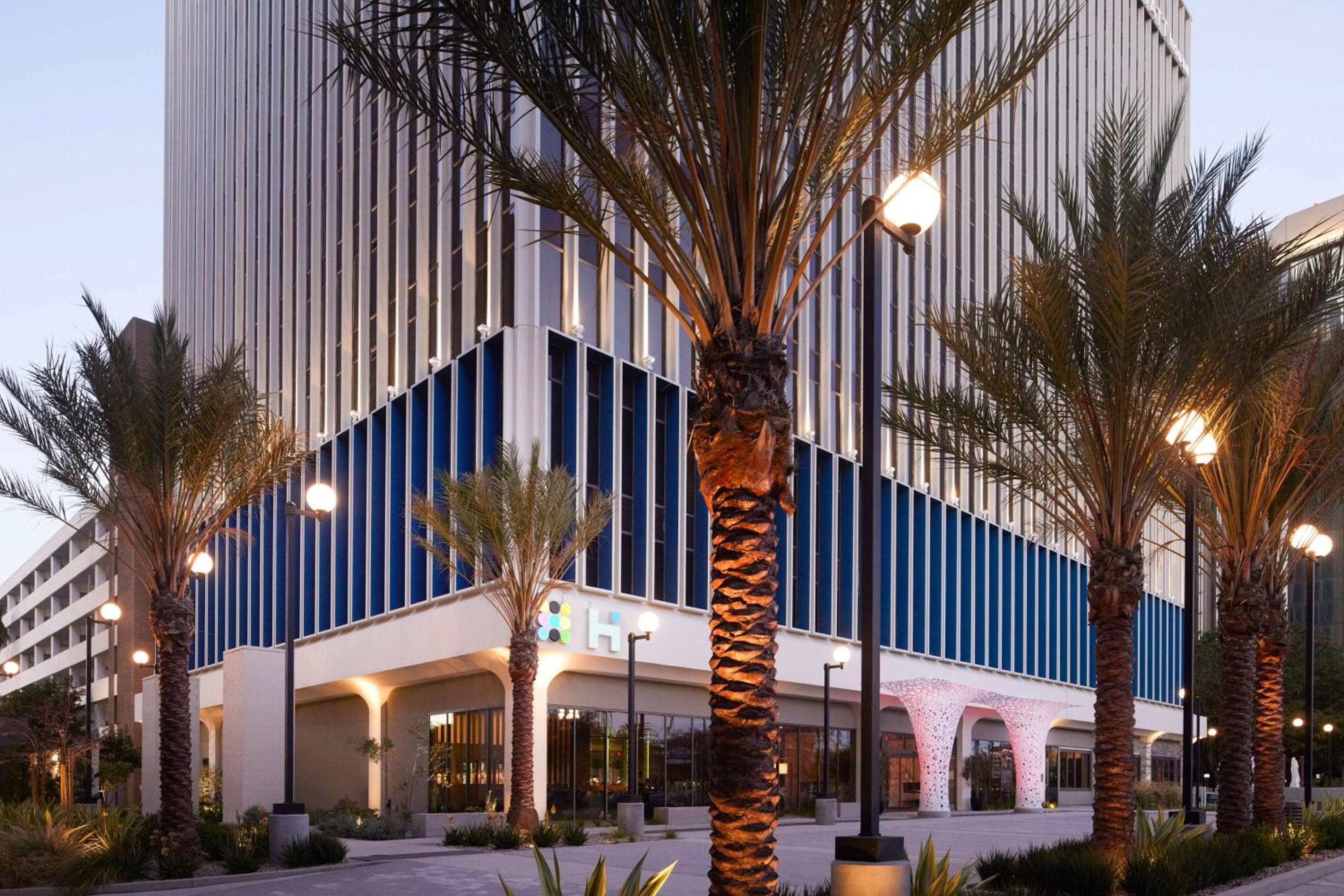 Hyatt Place LAX/Century BLVD — 16