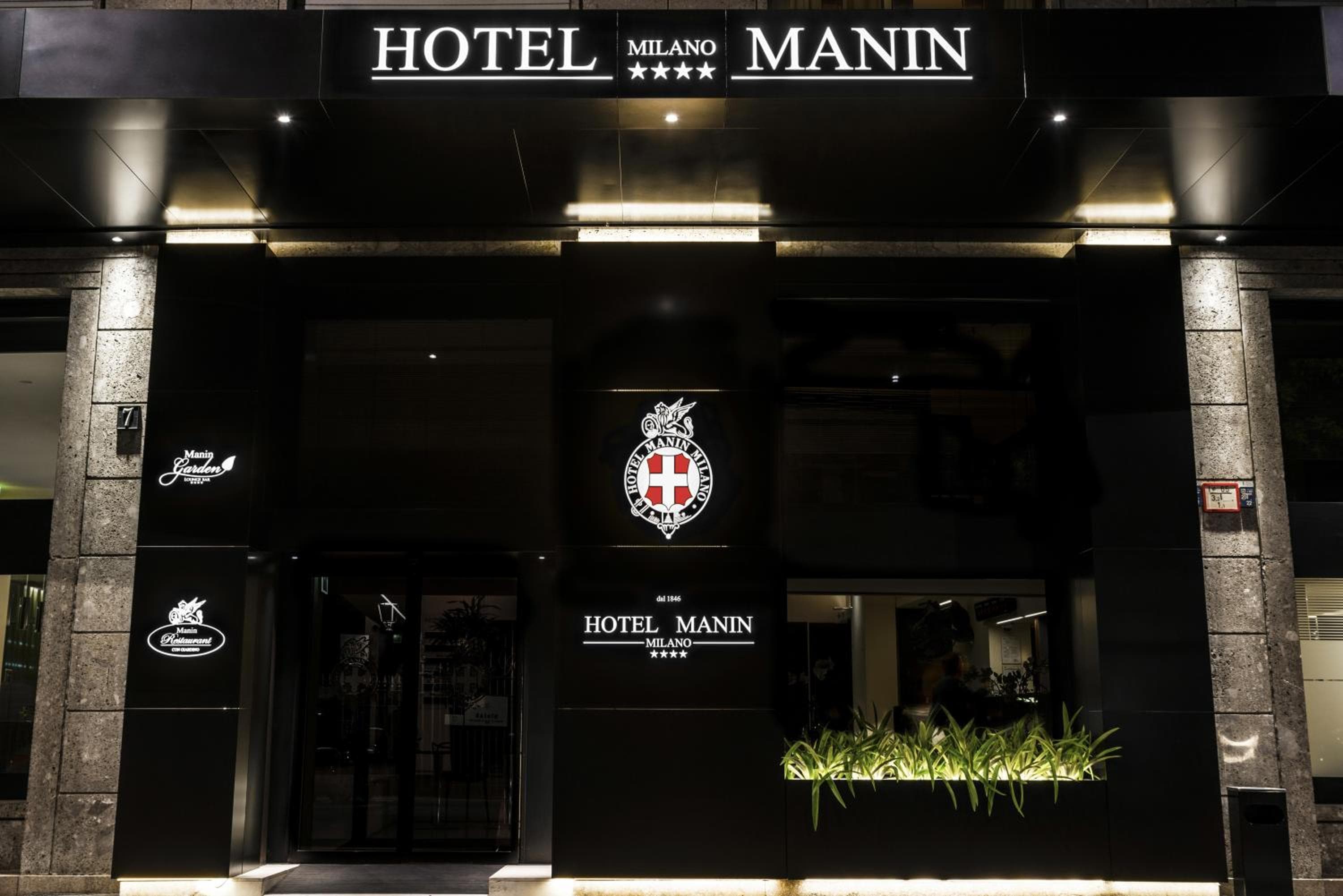 Hotel Manin — 1