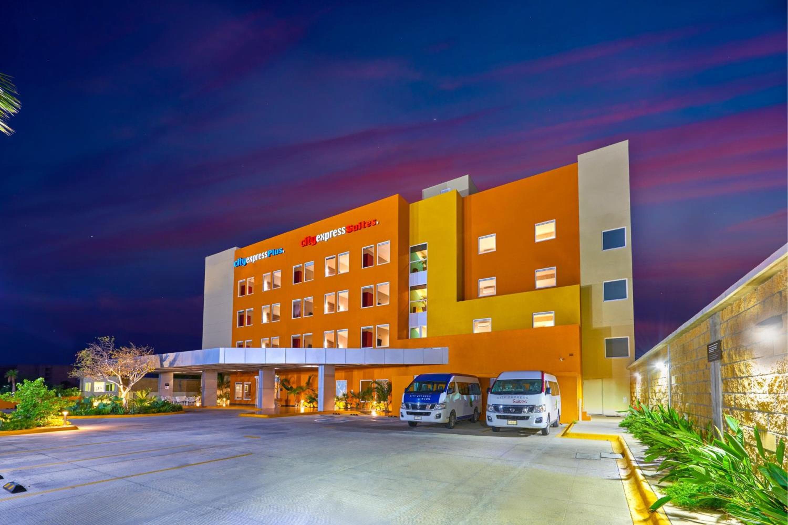 City Express Suites by Marriott Cabo San Lucas — 1