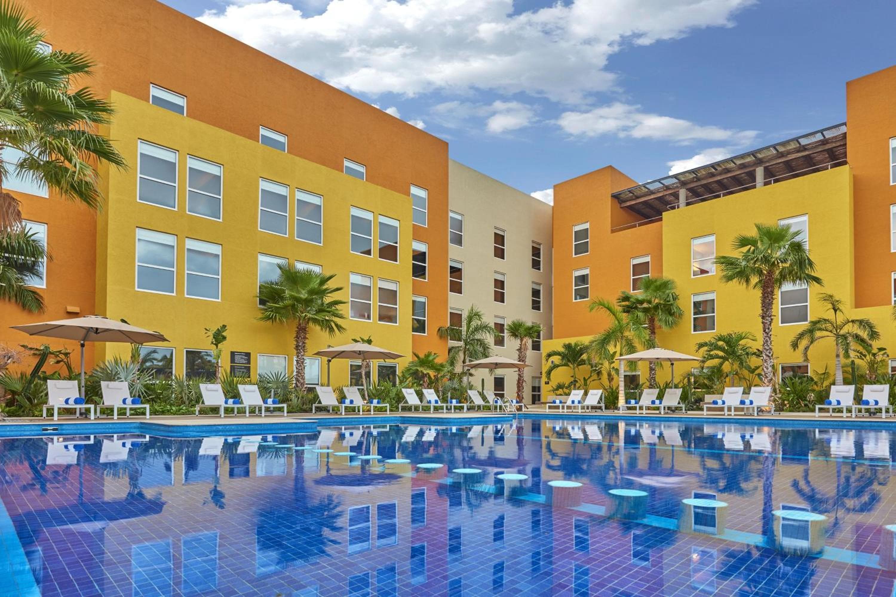 City Express Suites by Marriott Cabo San Lucas — 12