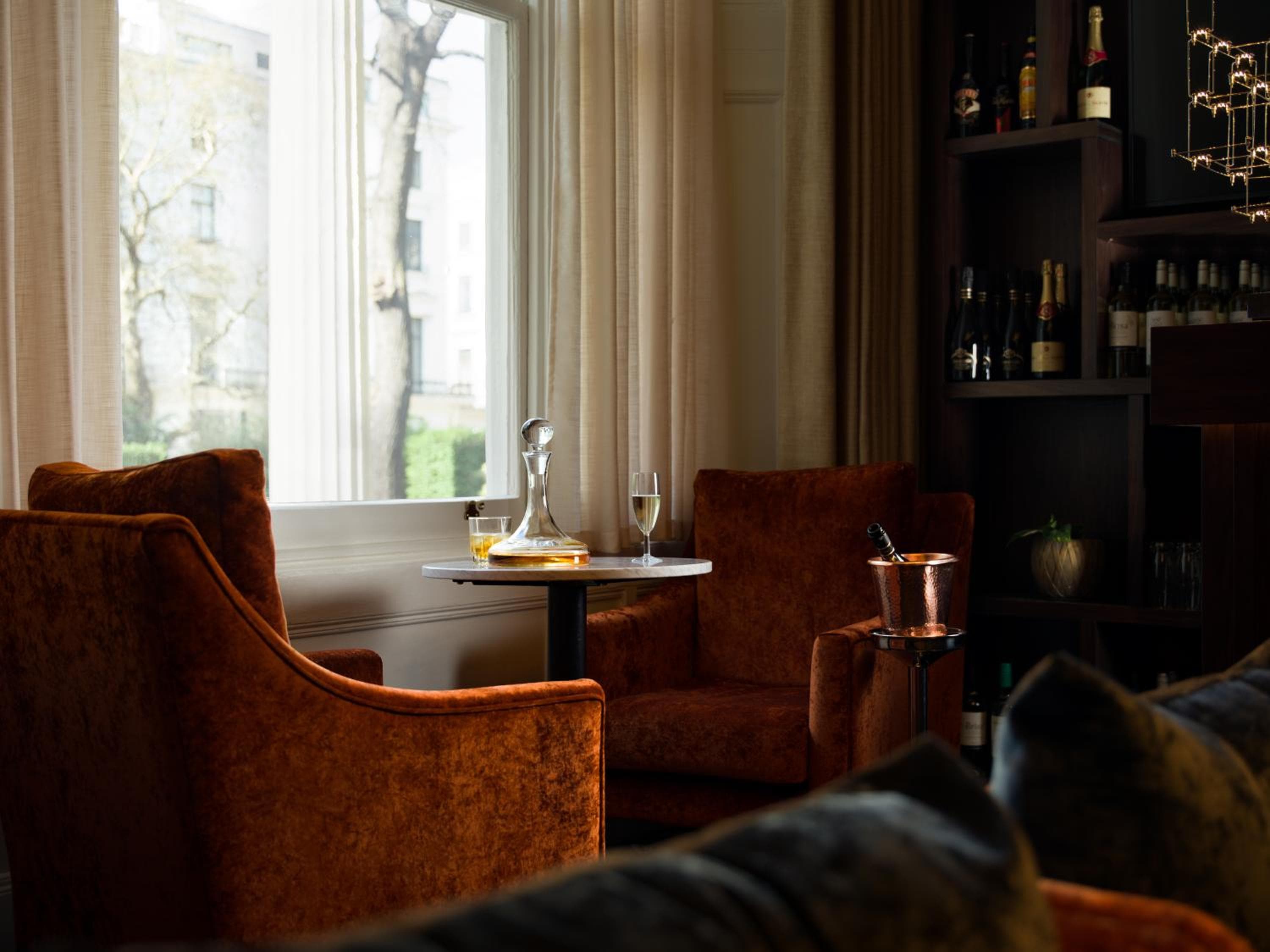 Montcalm Chilworth Townhouse — 11