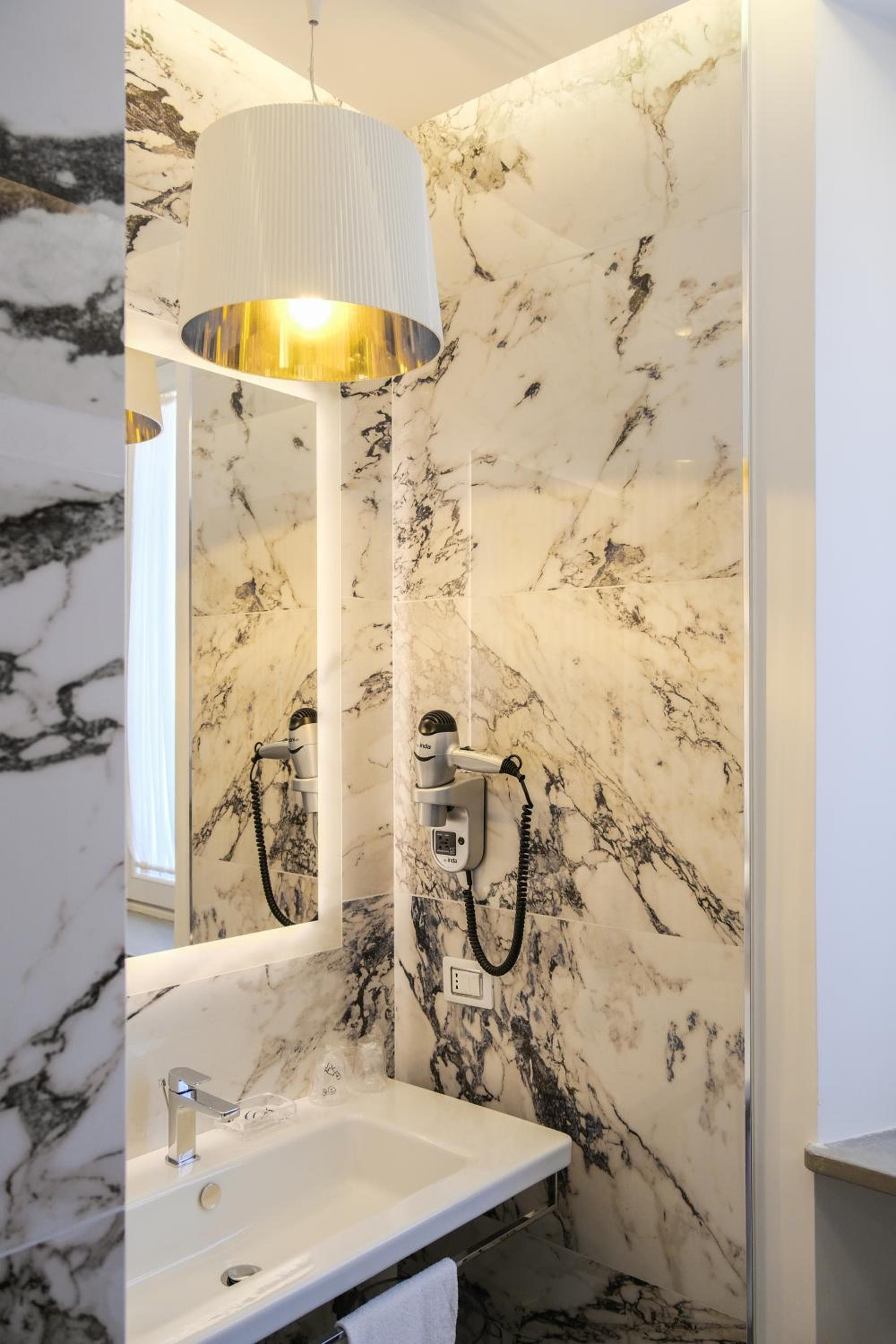 Suite di lusso Stendhal — 17