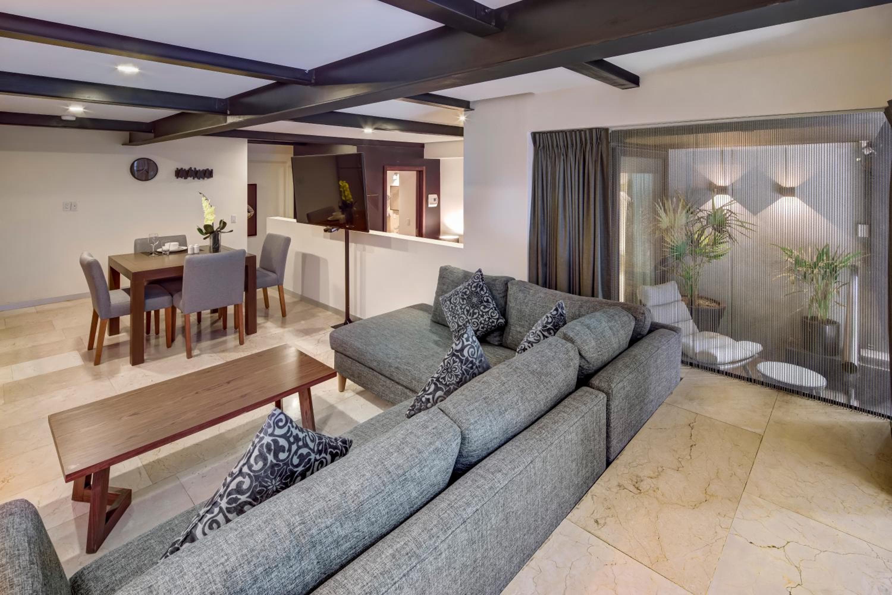 Suites MX Grand — 25
