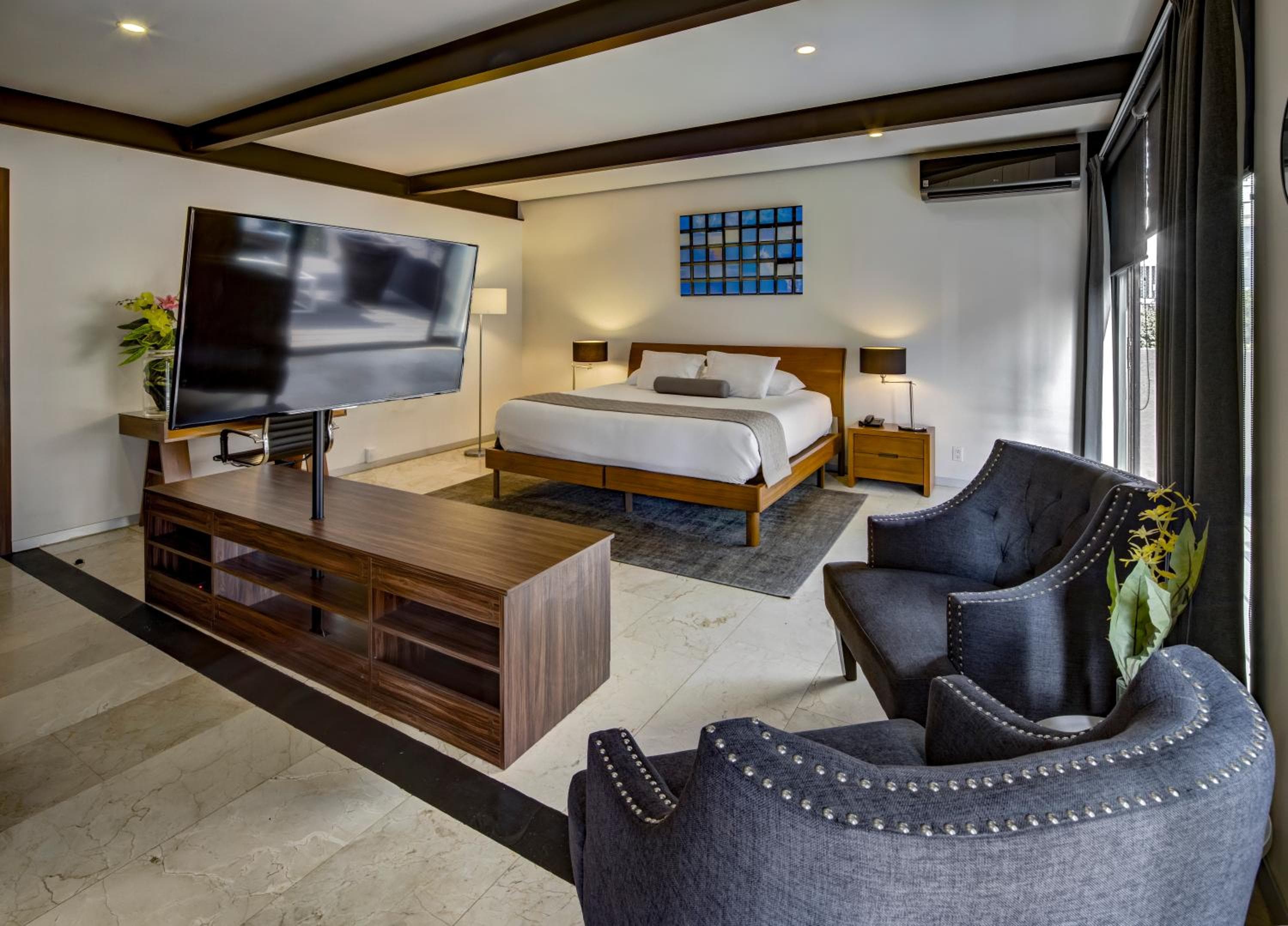 MX Grand Suites — 9