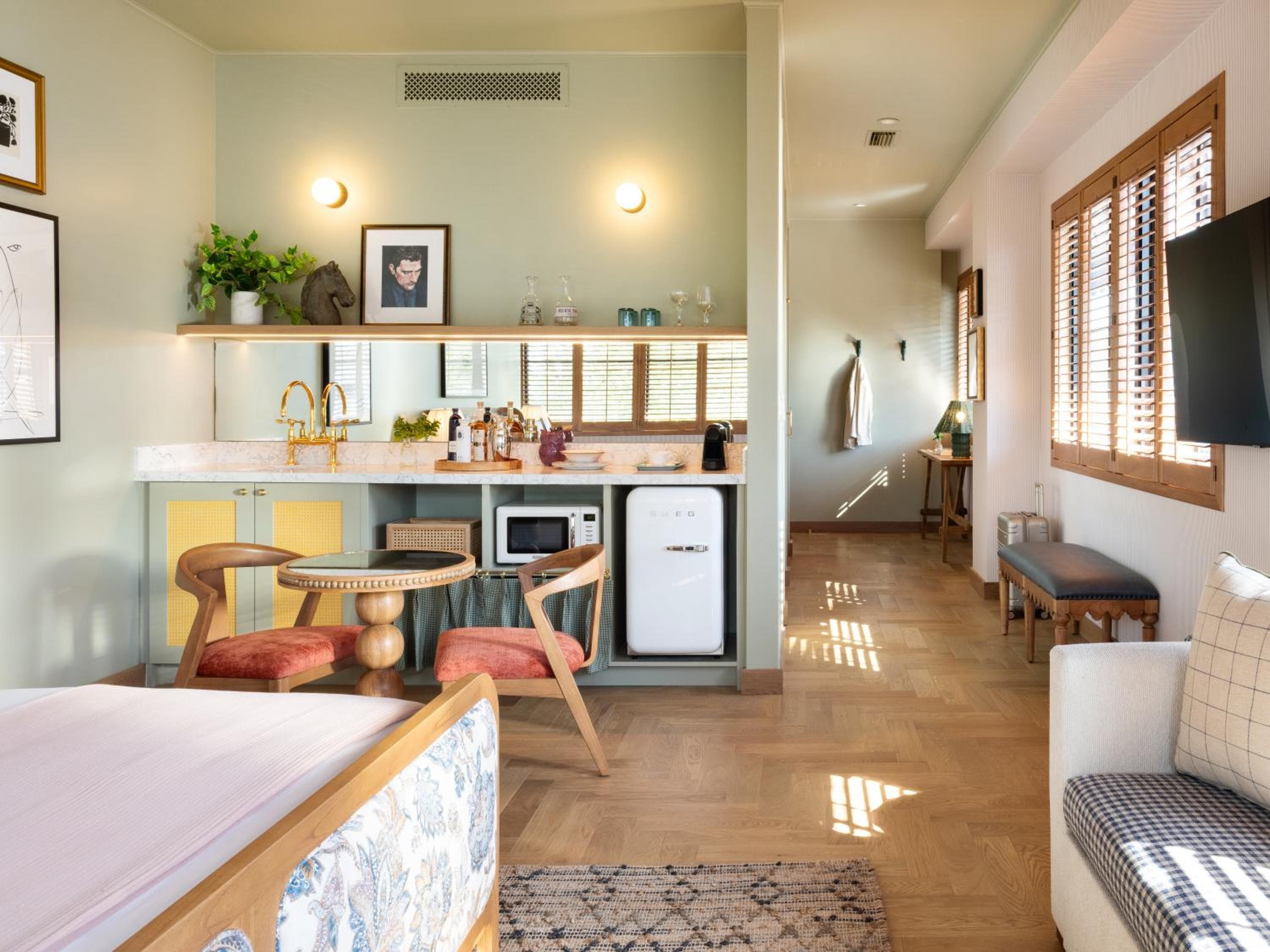 Palihouse Hyde Park Village — 27