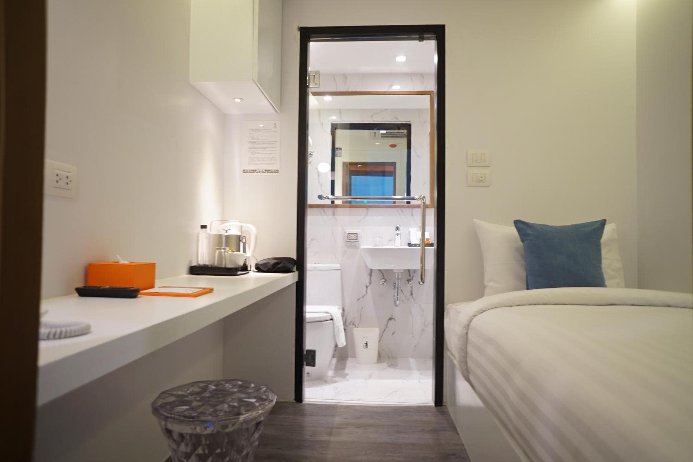 S Box Sukhumvit Hotel - SHA Extra Plus — 28
