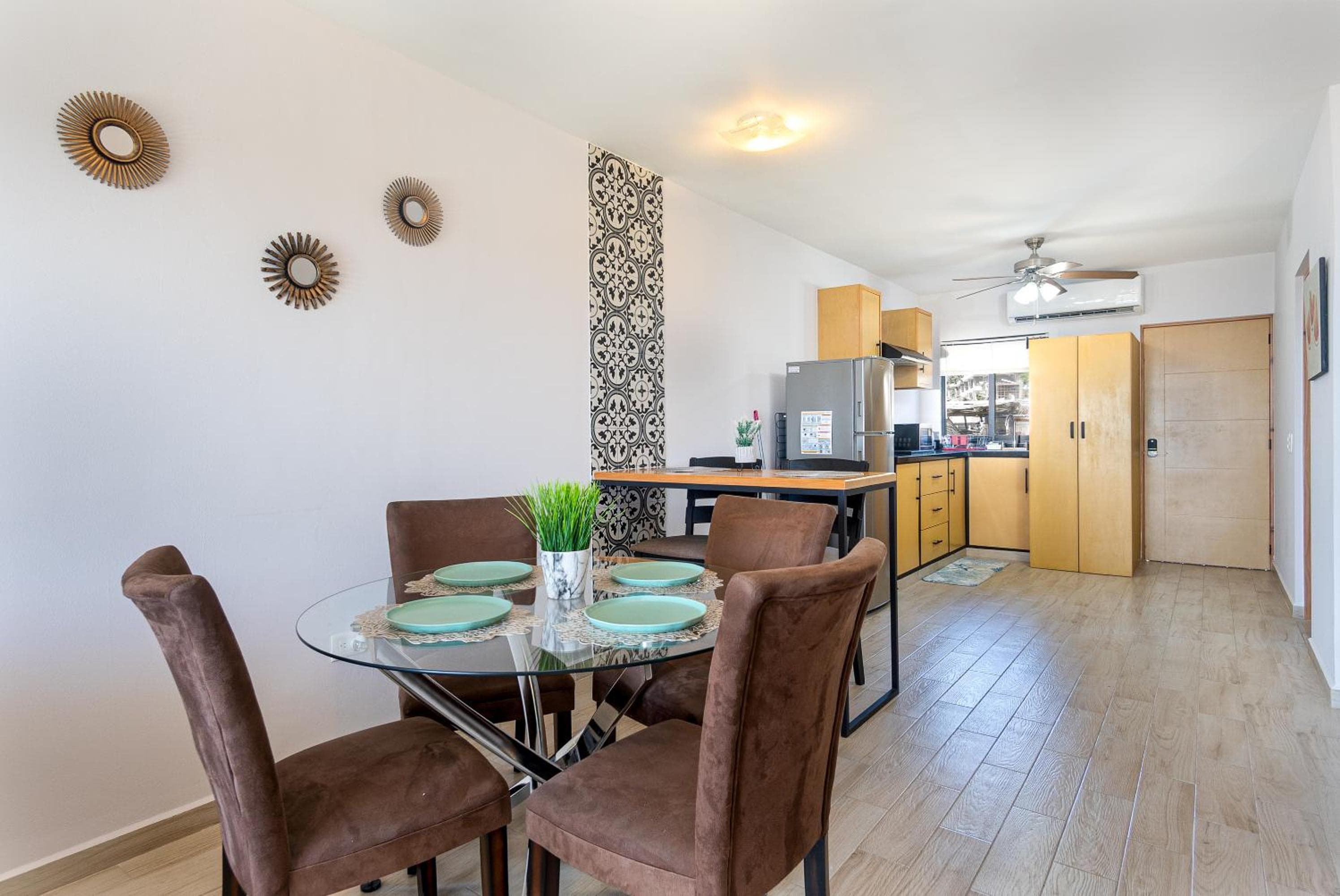 Increíble condominio de 2 recámaras y 2 baños a 10 minutos de la playa, DT y la Marina — 25