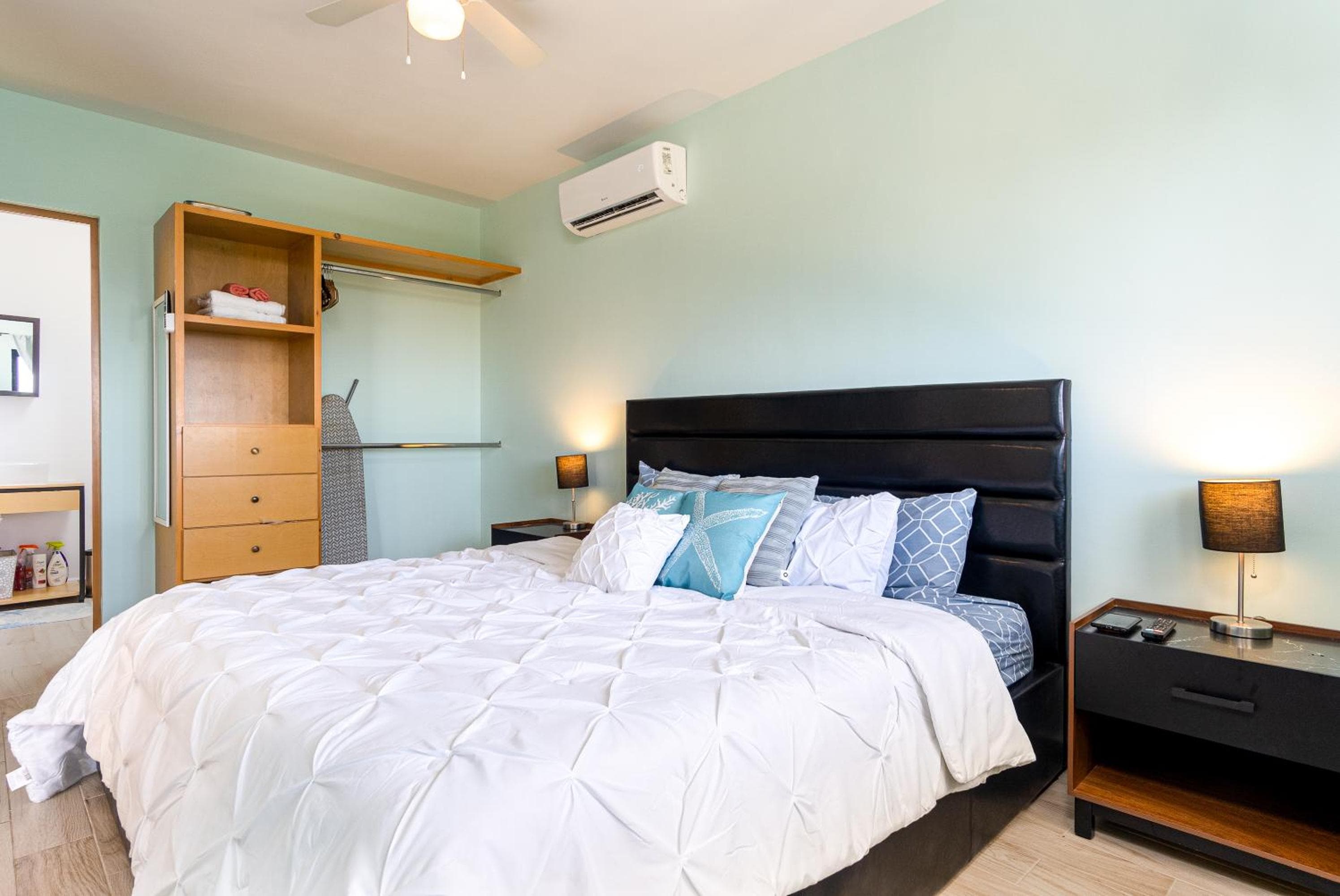 Increíble condominio de 2 recámaras y 2 baños a 10 minutos de la playa, DT y la Marina — 19