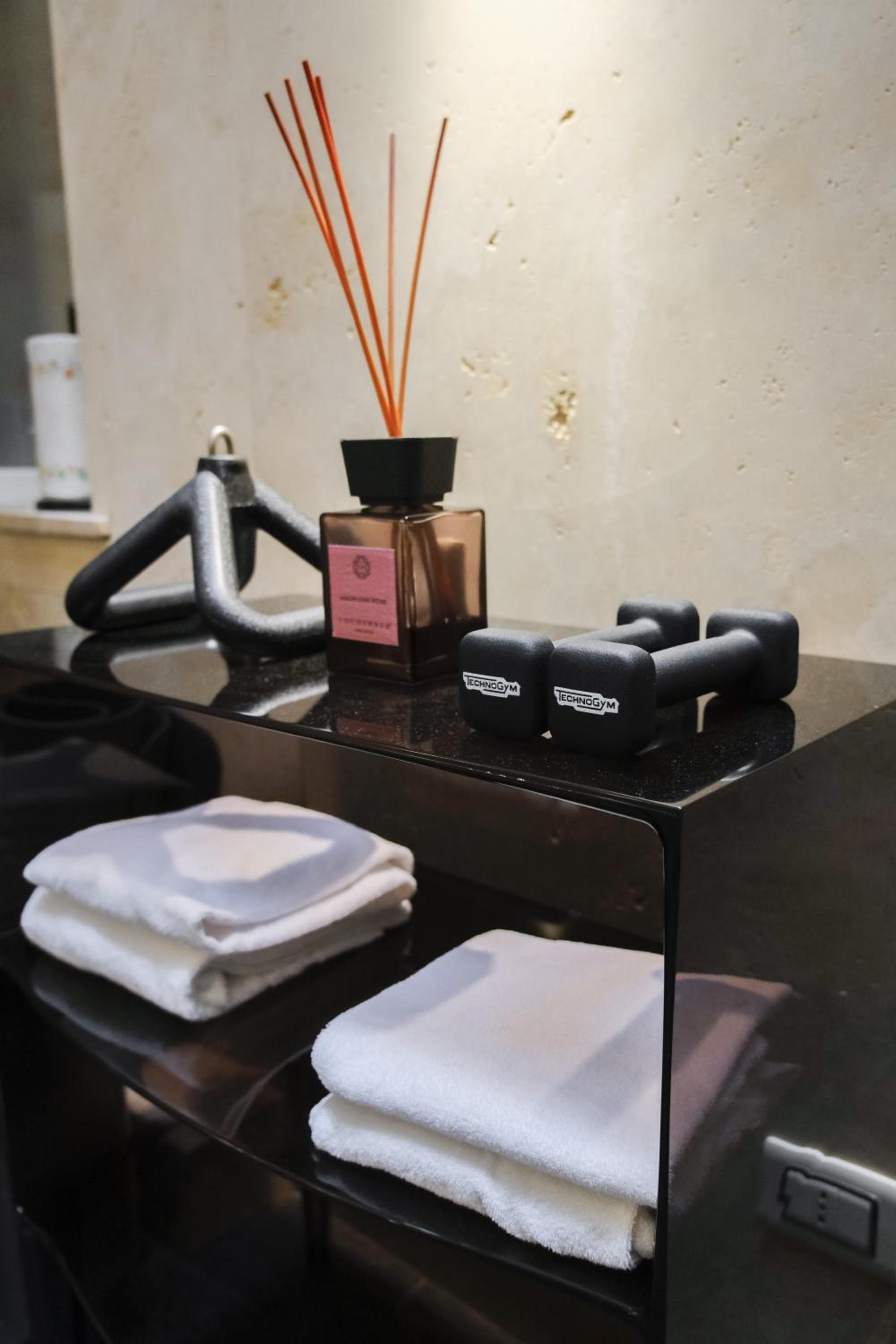 Stendhal Hotel — 22