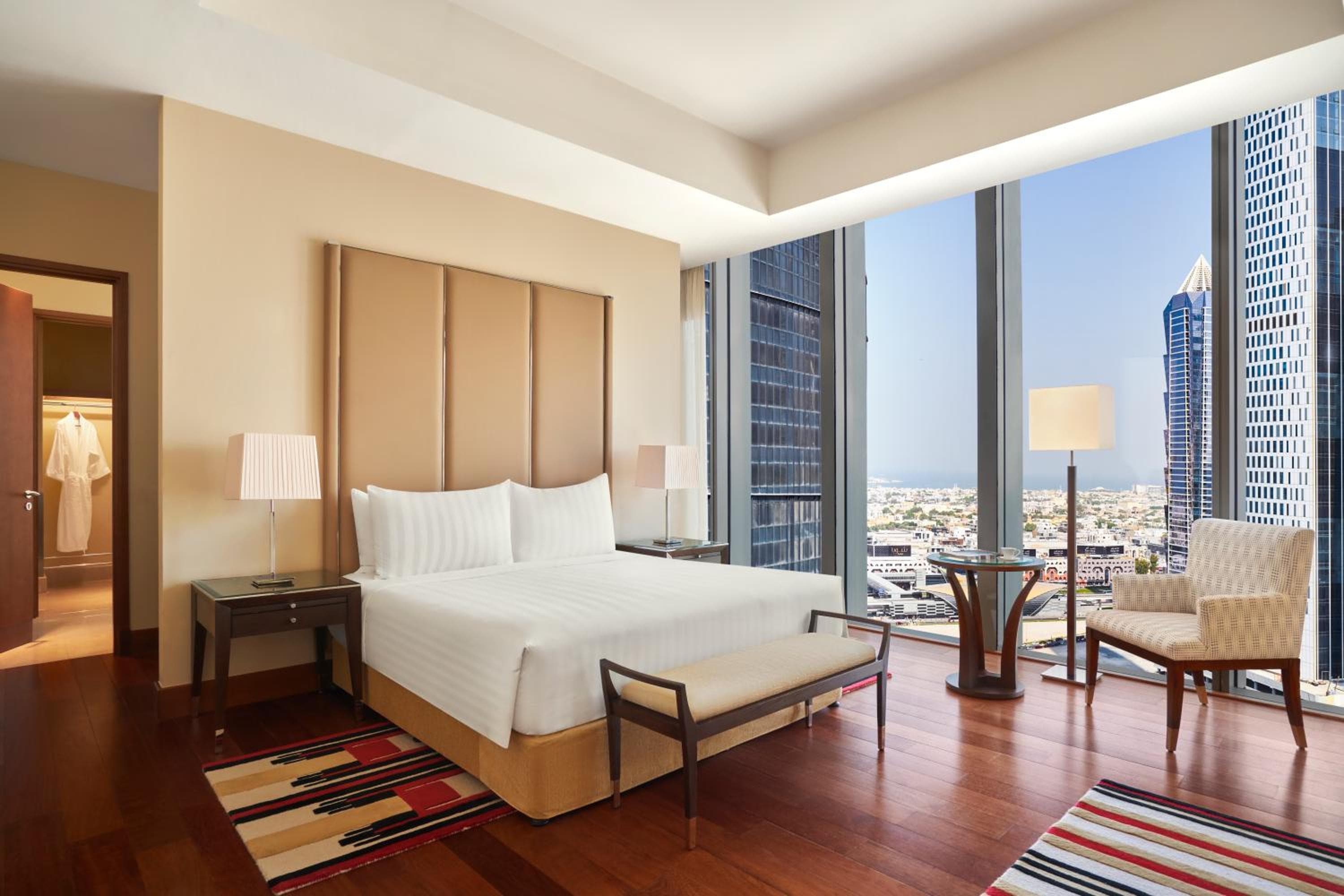 Anantara Downtown Dubai — 24