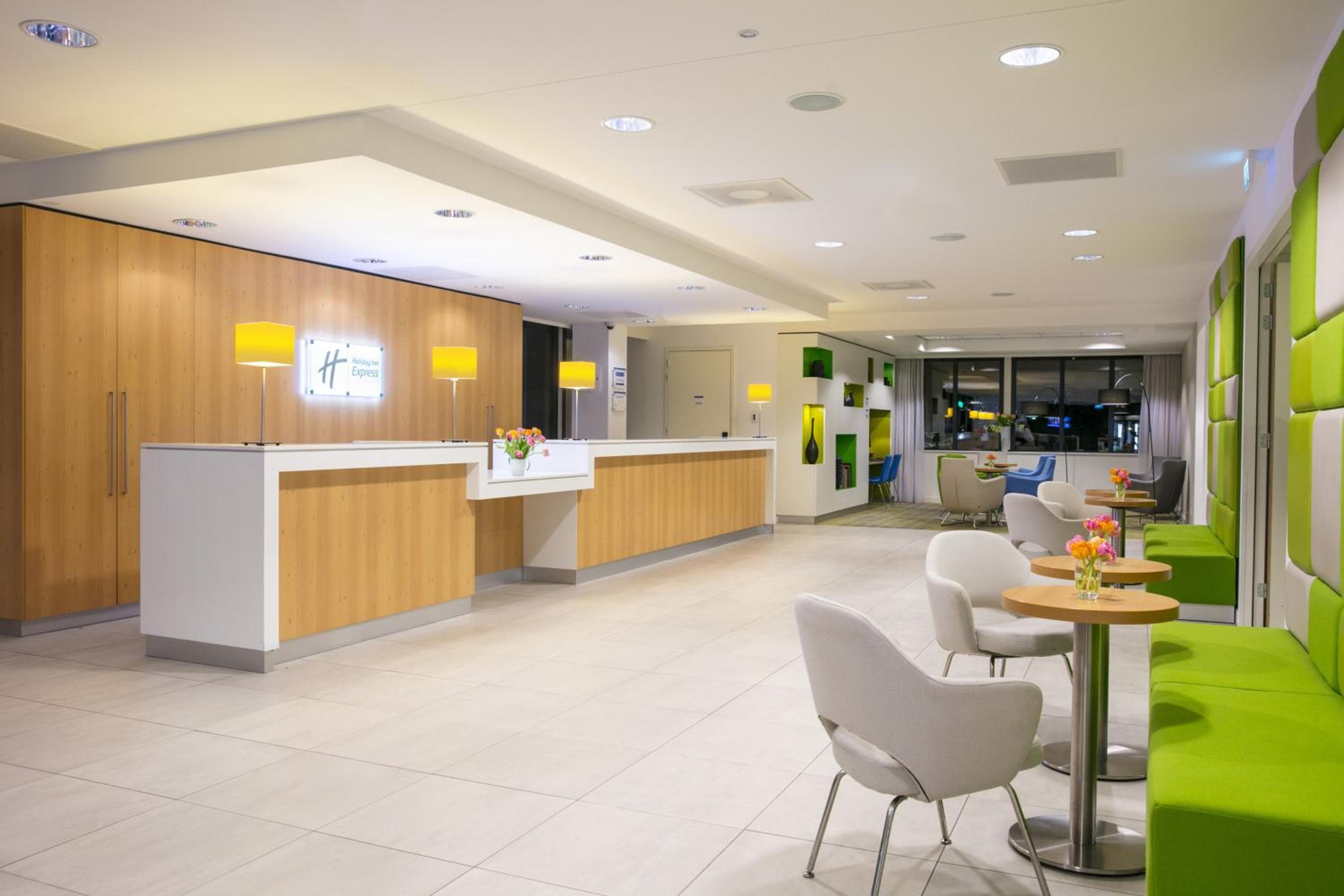 Holiday Inn Express Amsterdam Arena Towers by IHG — 10