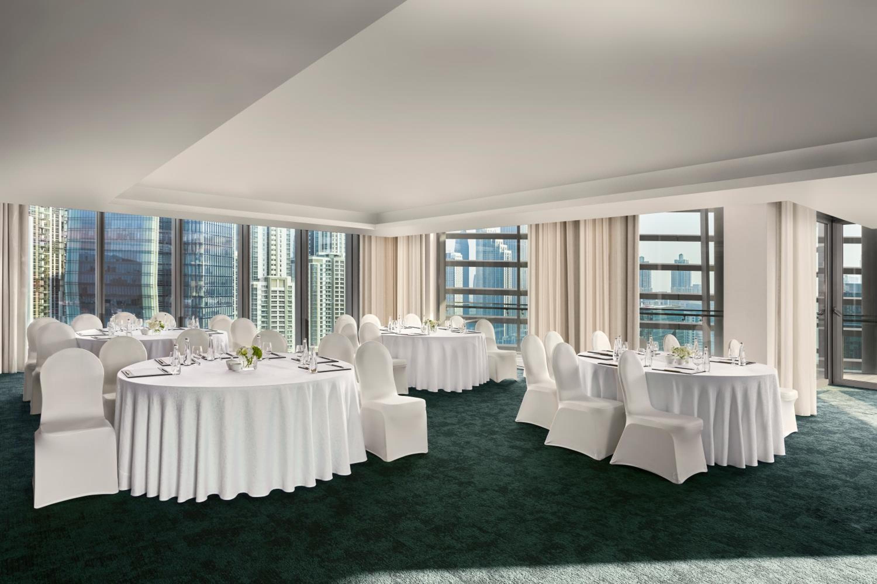Anantara Downtown Dubai — 16