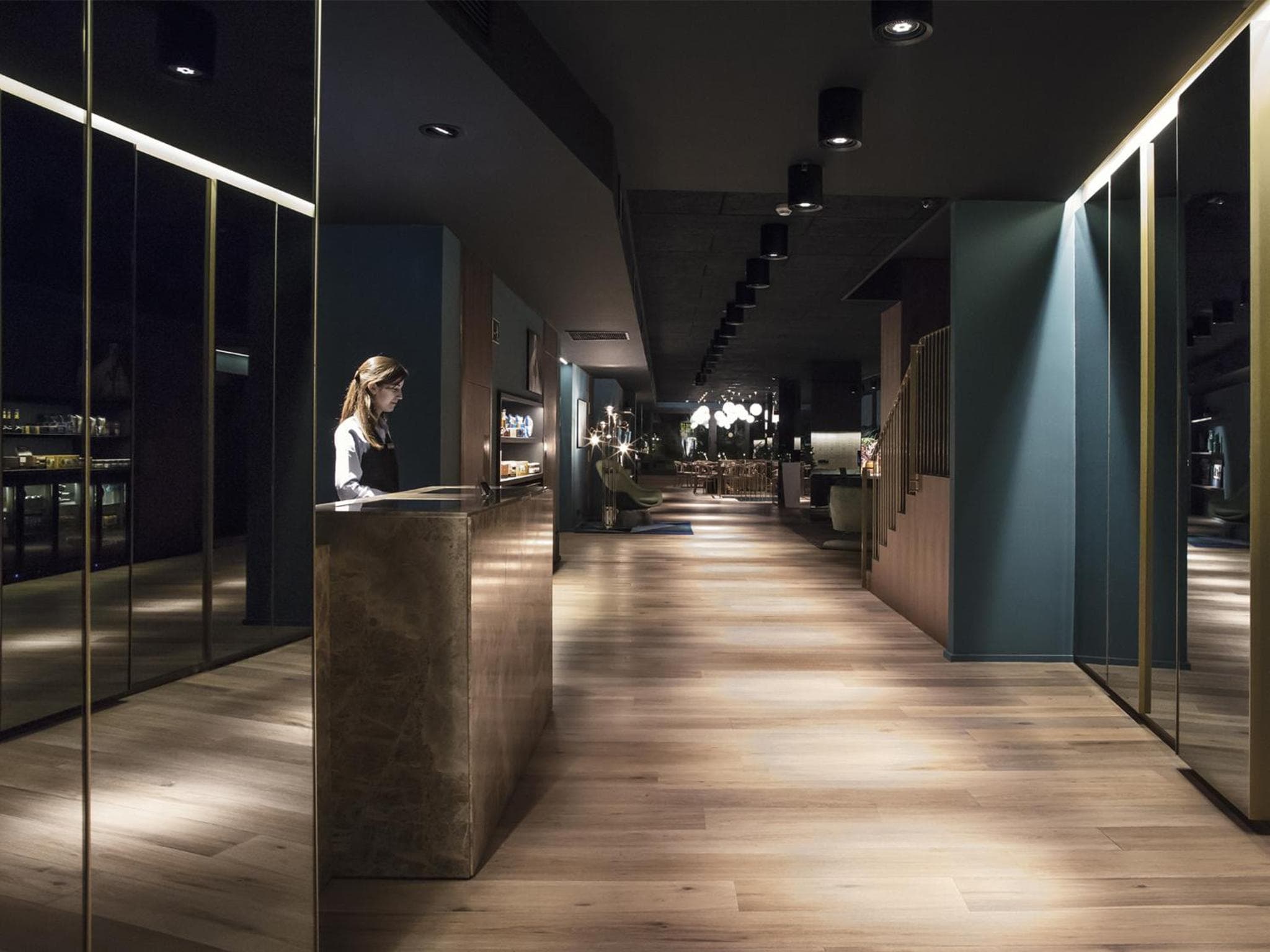 Yurban Trafalgar Hotel — 25