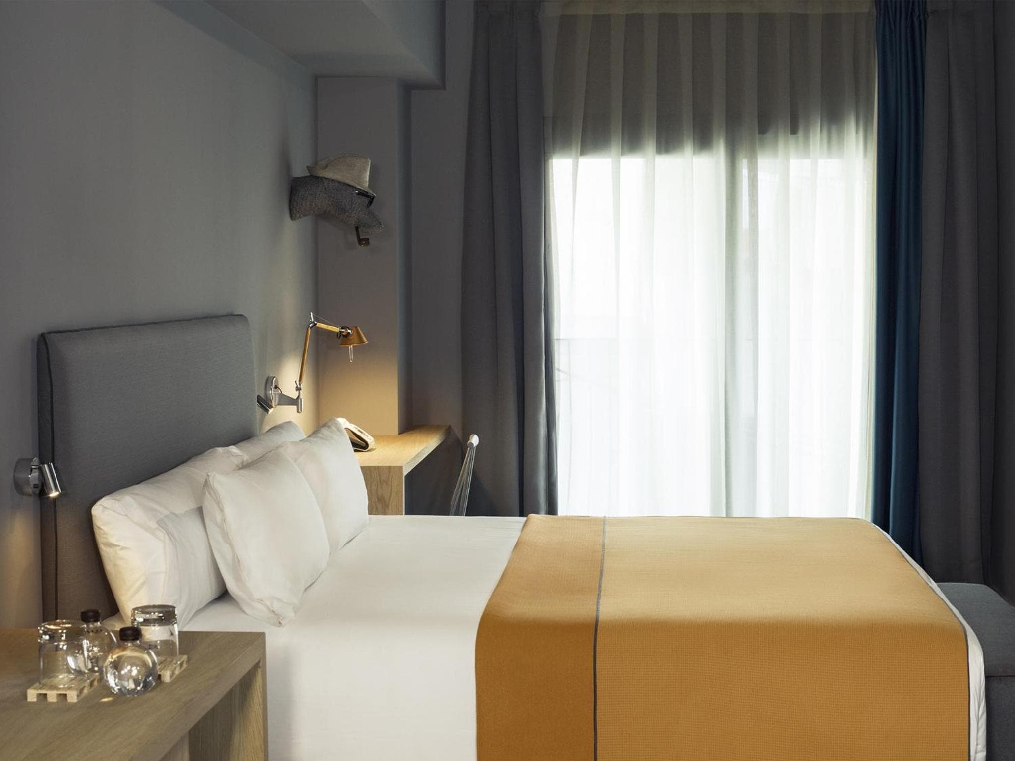 Yurban Trafalgar Hotel — 15