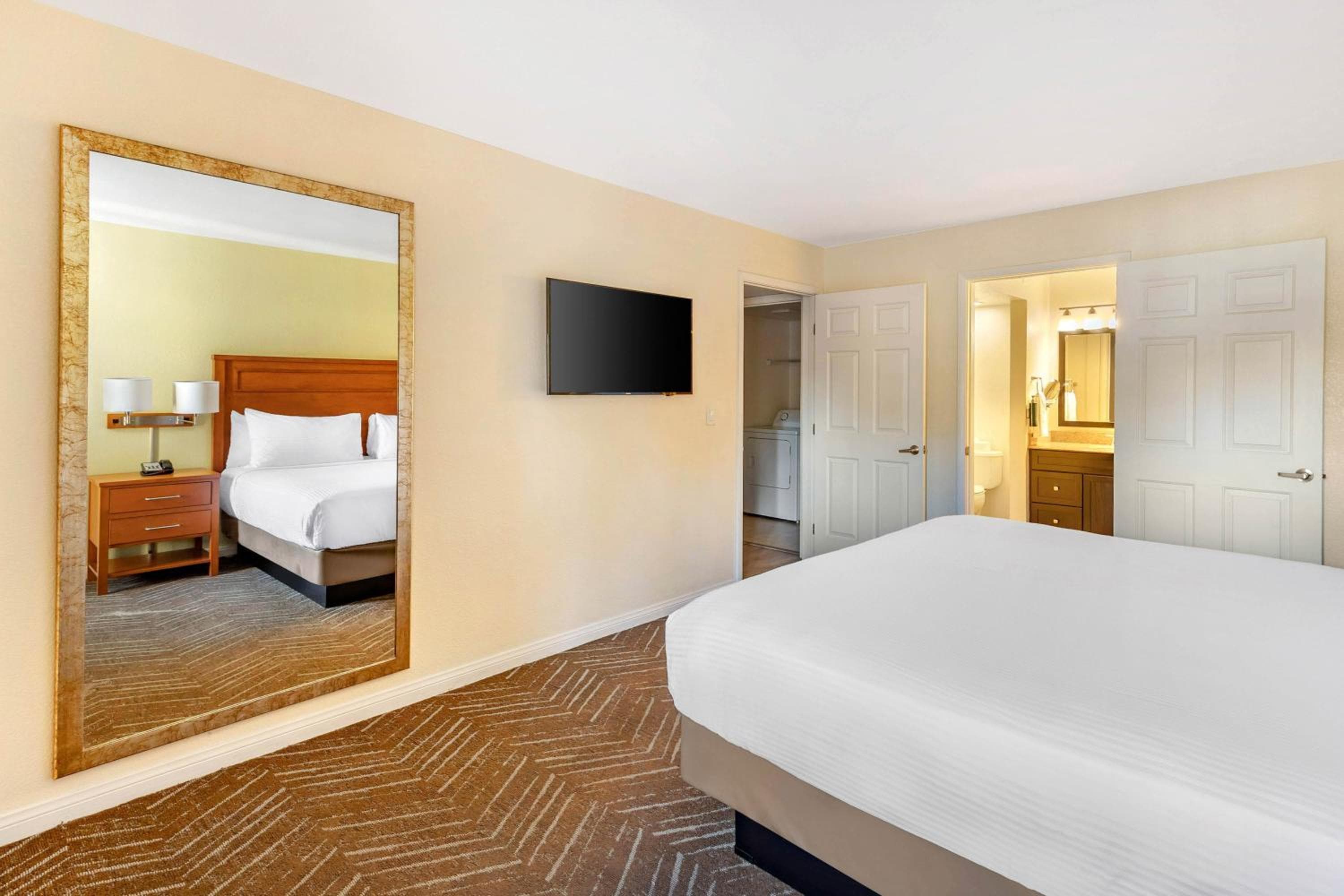 Hilton Vacation Club Desert Retreat Las Vegas — 28