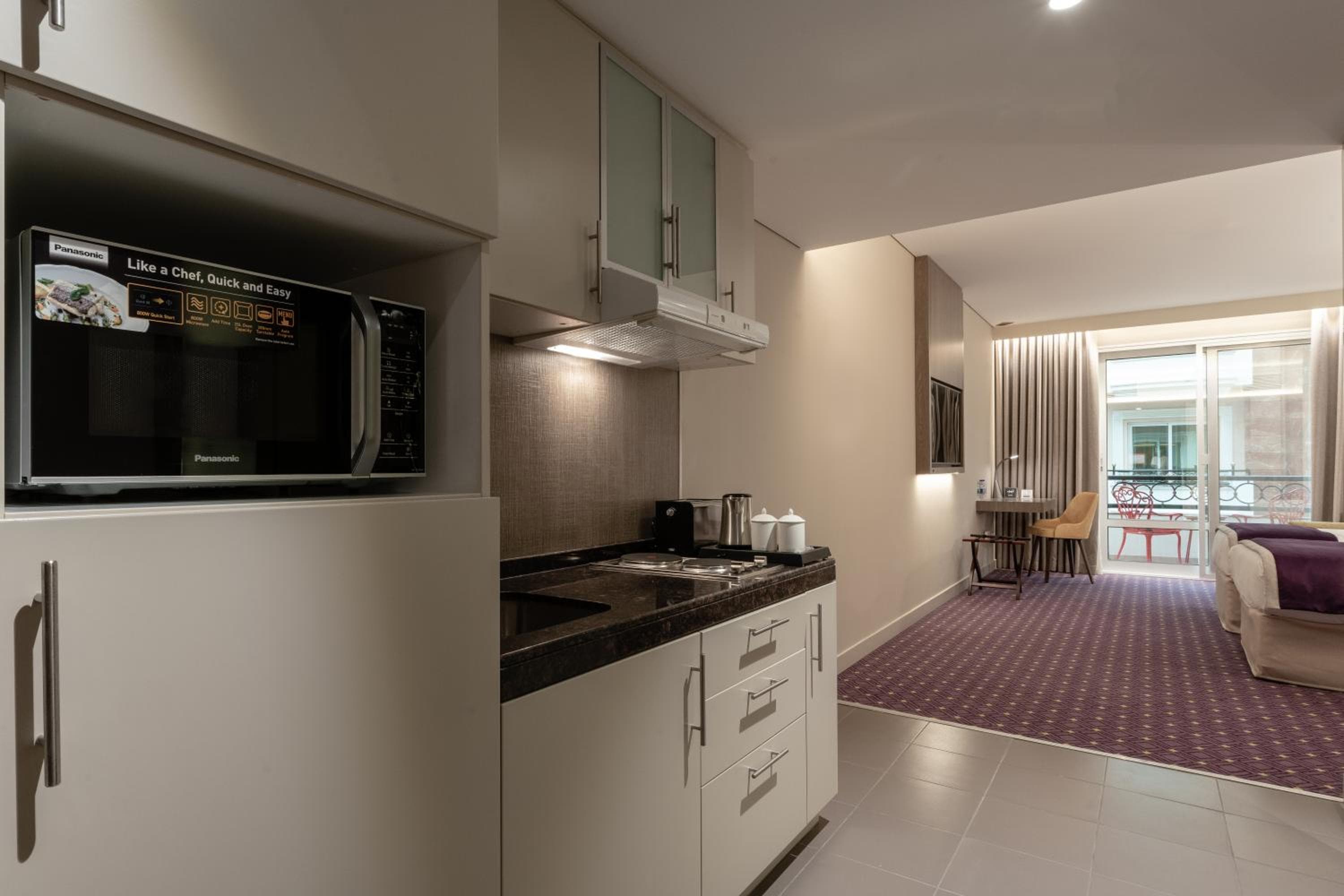 Leva Hotel and Suites, Opposite Downtown — 22