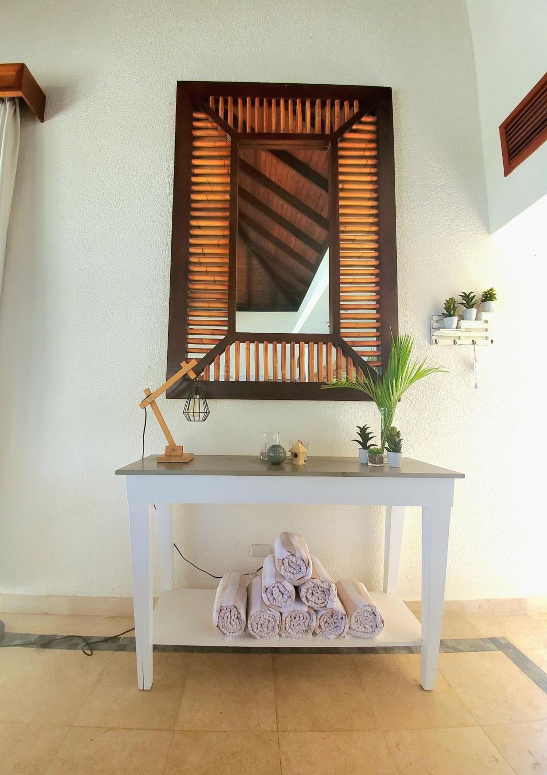 Spectacular Tropical 2 BDR Villa w/ private pool & BBQ — 14