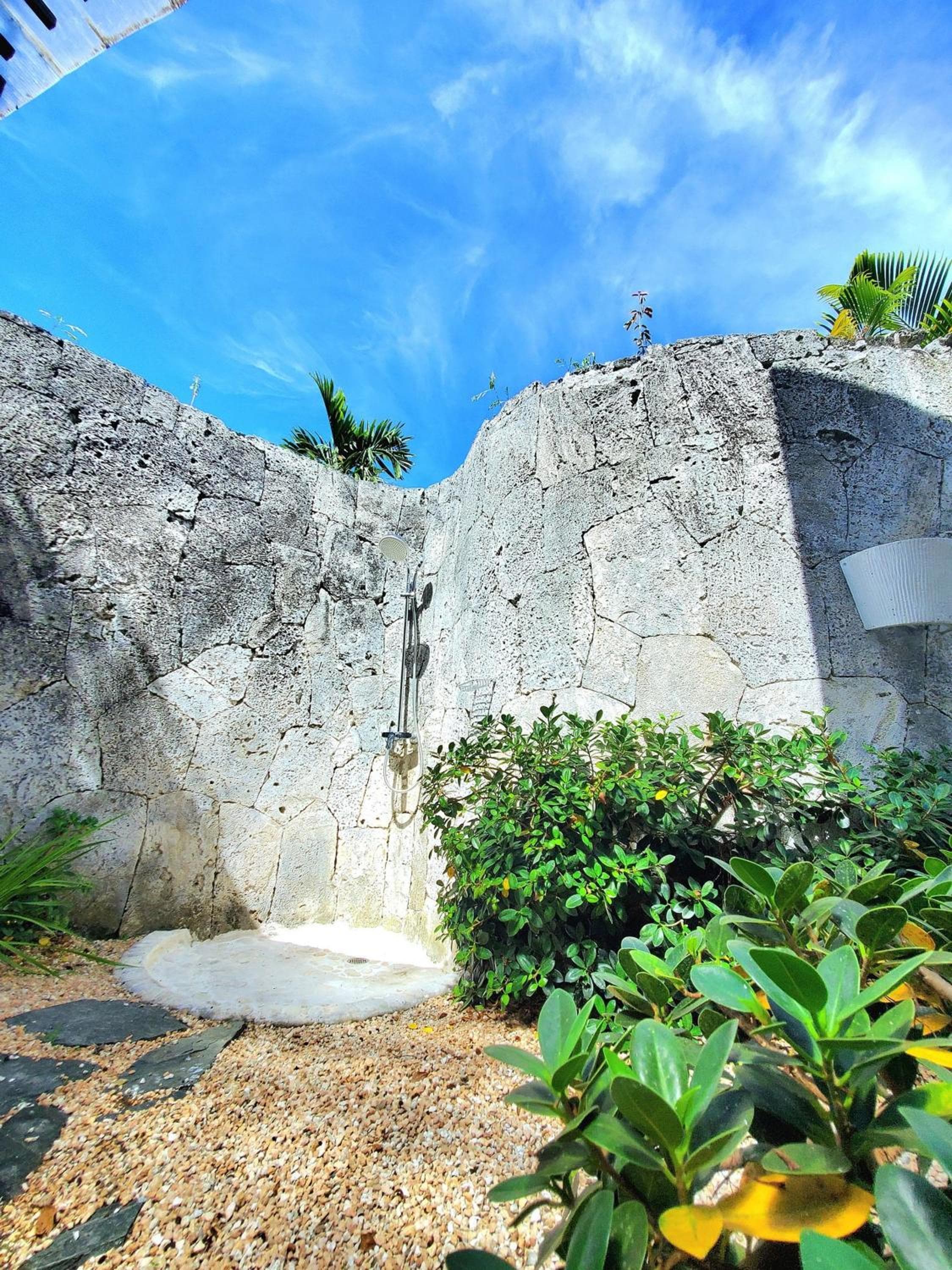 Spectacular Tropical 2 BDR Villa w/ private pool & BBQ — 26