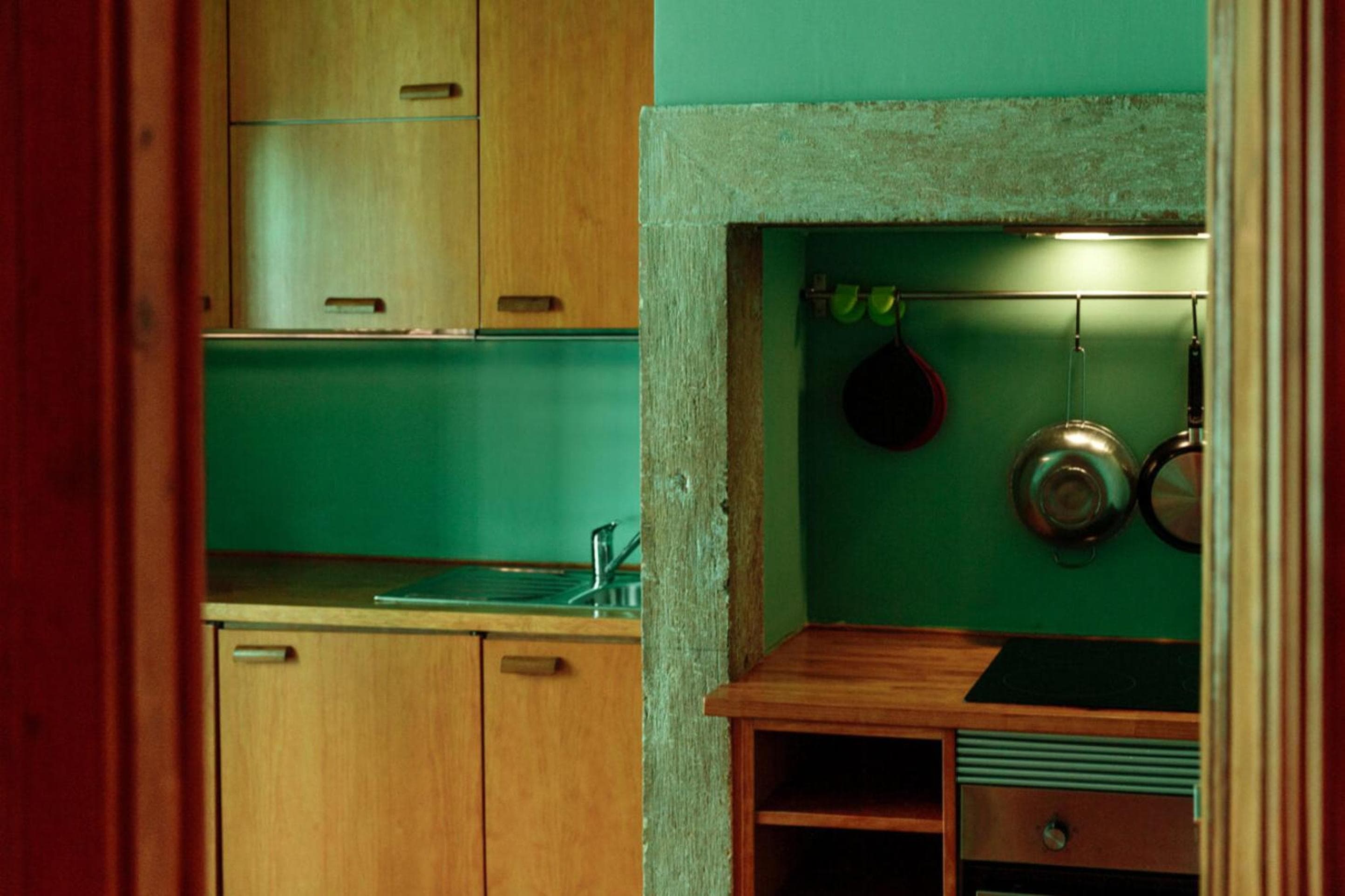 Lisbon Art Stay Hotel & Apartments — 17